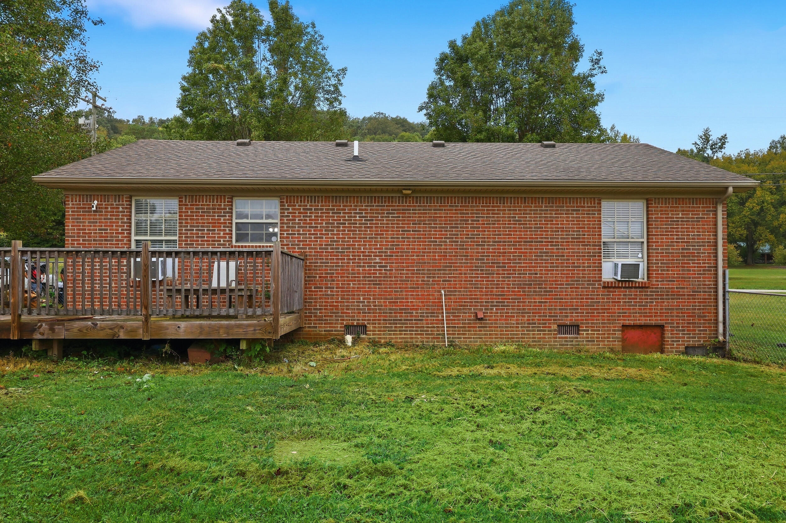 1443 Wisemantown Road Property Photo 23