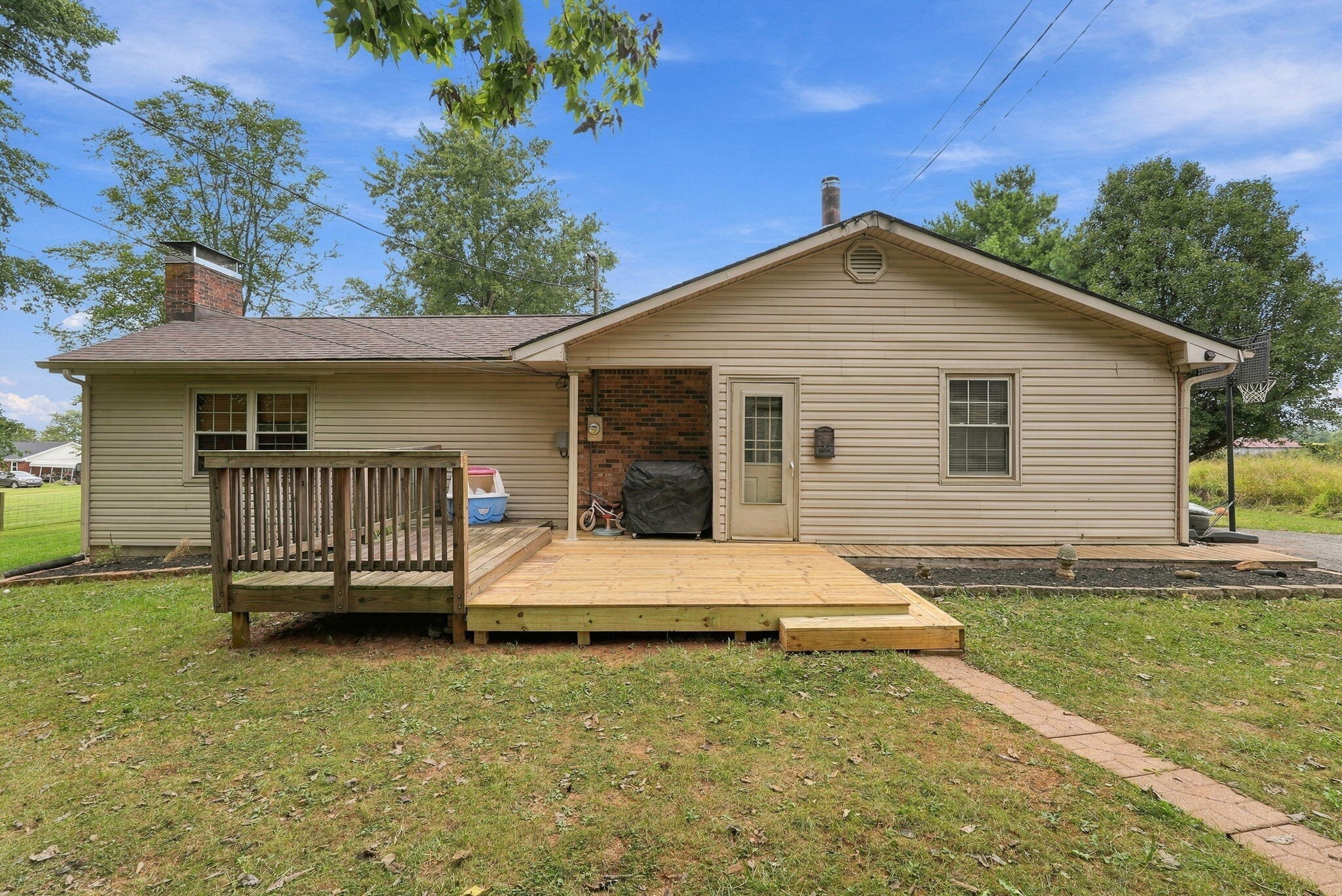 4245 Carpenter Pike Property Photo 11