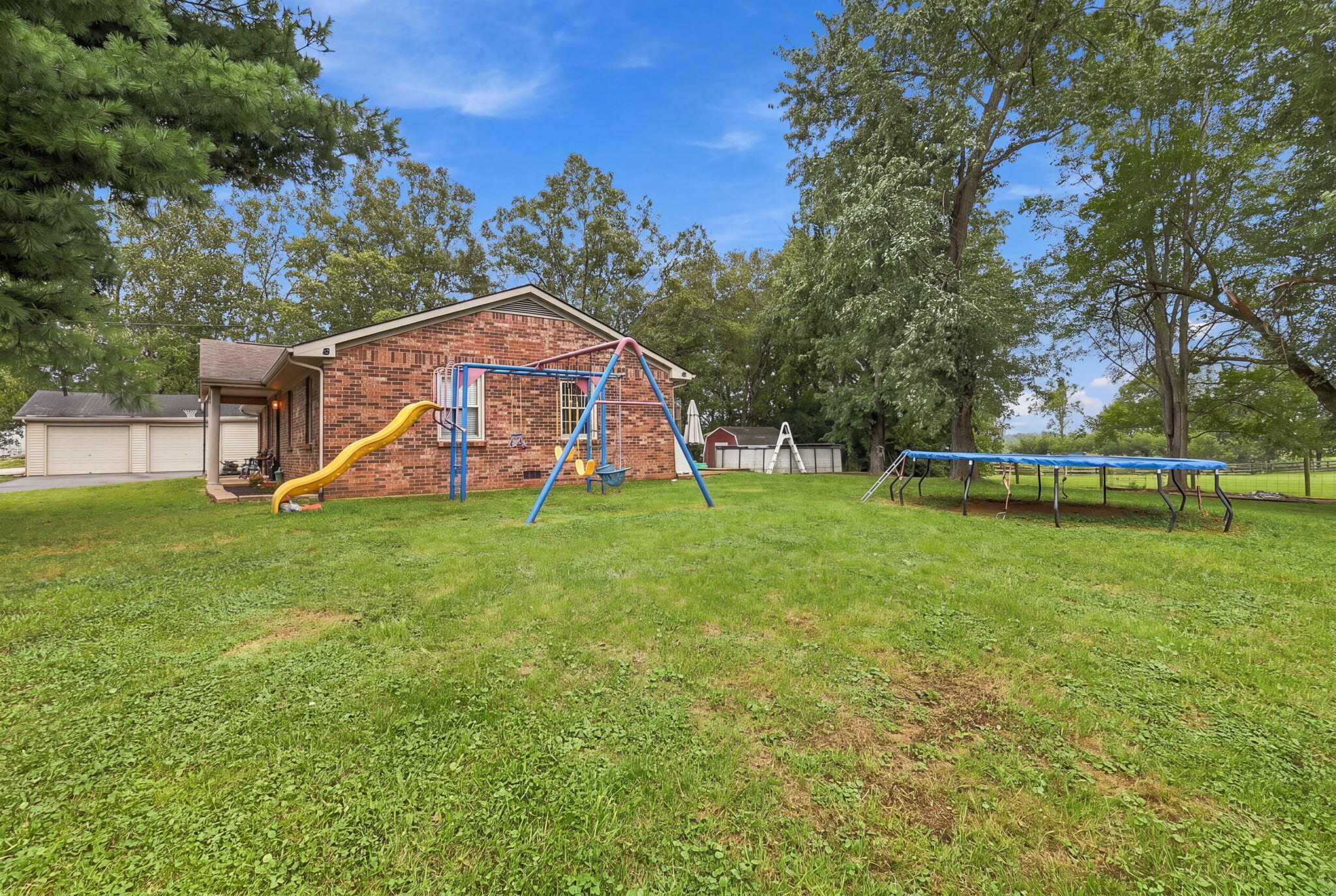 4245 Carpenter Pike Property Photo 13