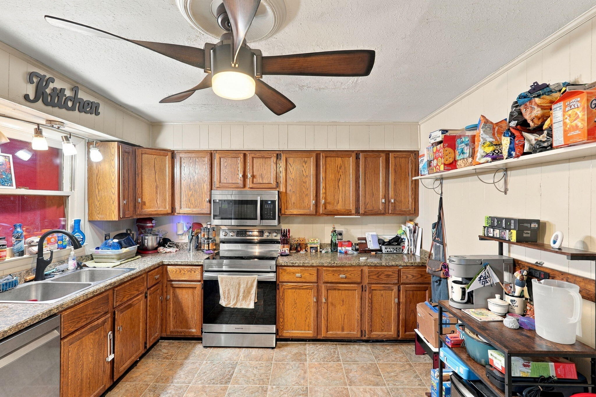 4245 Carpenter Pike Property Photo 17