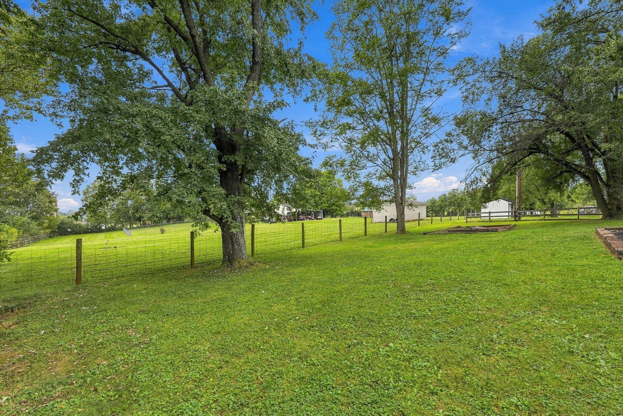 4245 Carpenter Pike Property Photo 38