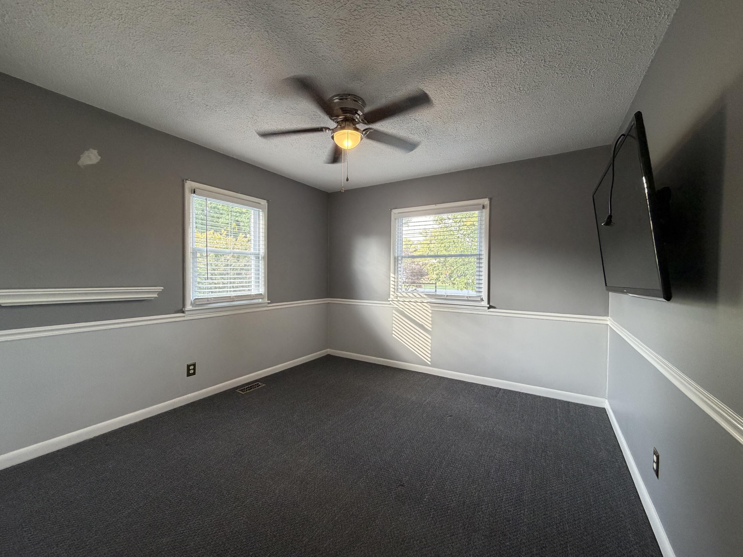 188 Rolling Acres Drive Property Photo 10