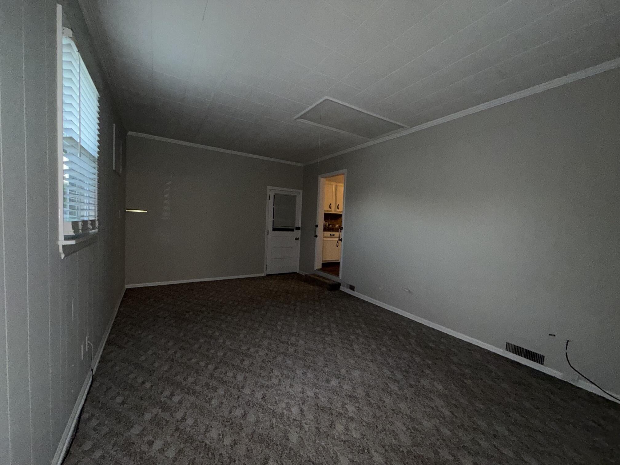 188 Rolling Acres Drive Property Photo 11
