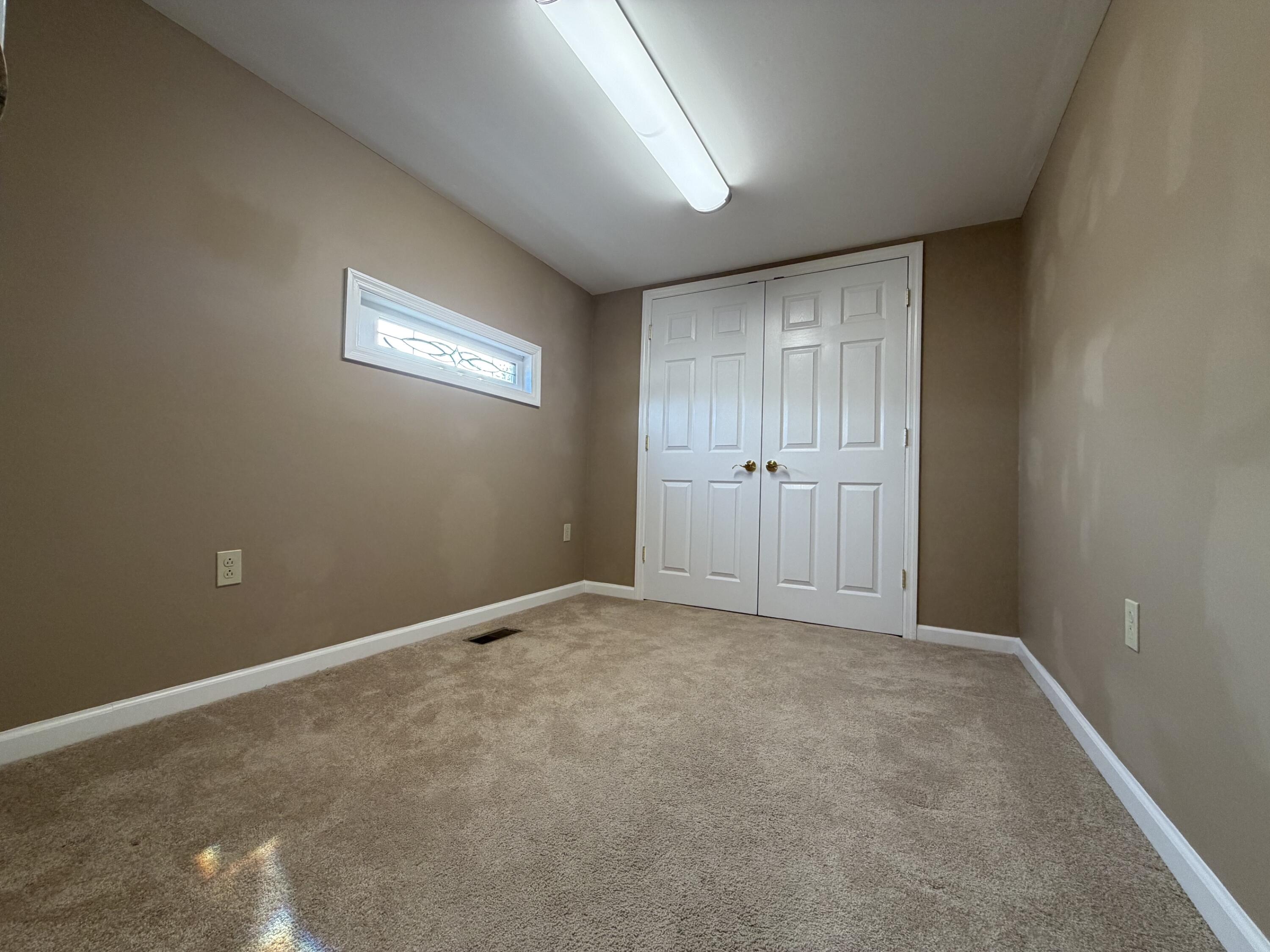 188 Rolling Acres Drive Property Photo 12