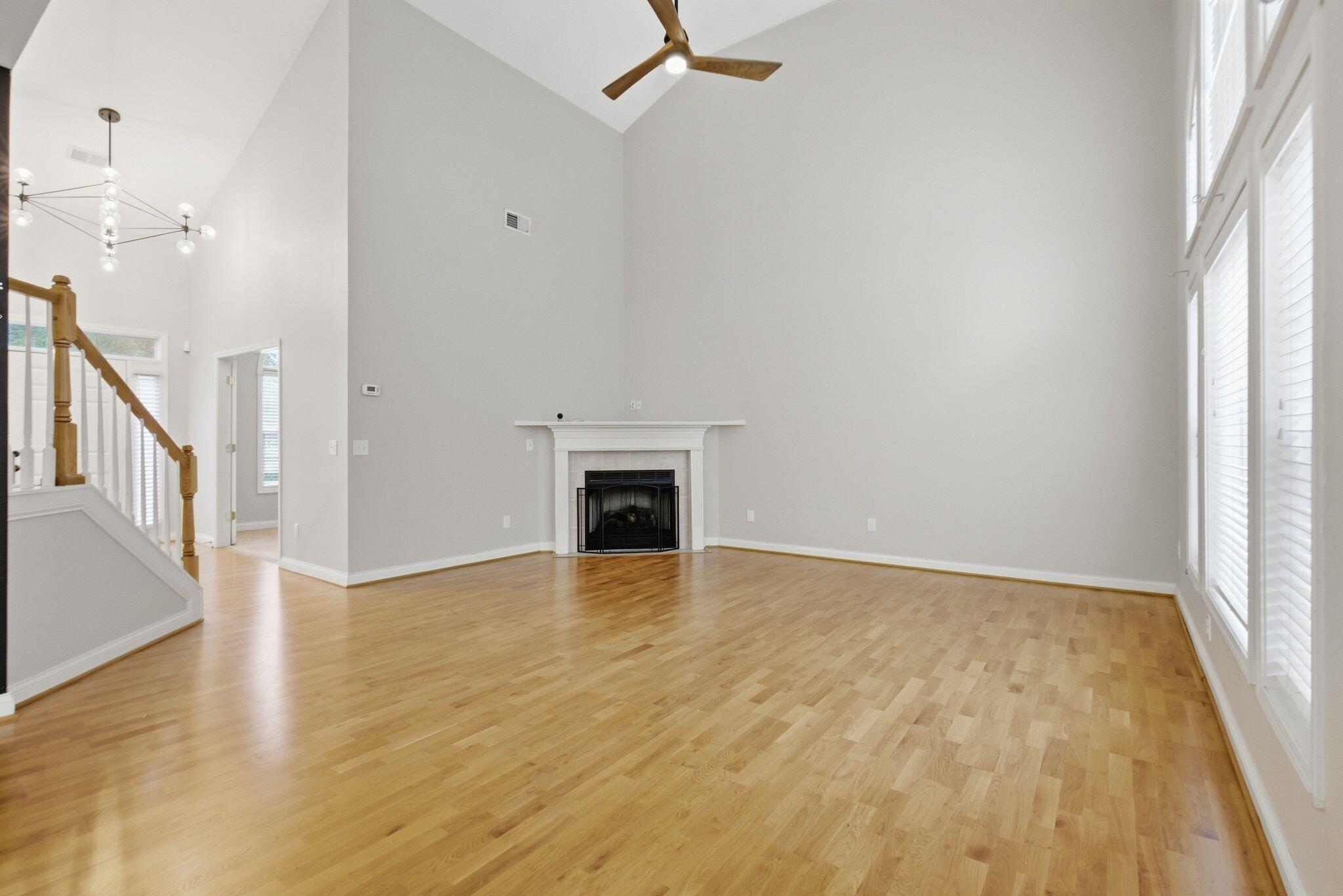 2784 Red Leaf Drive Property Photo 20