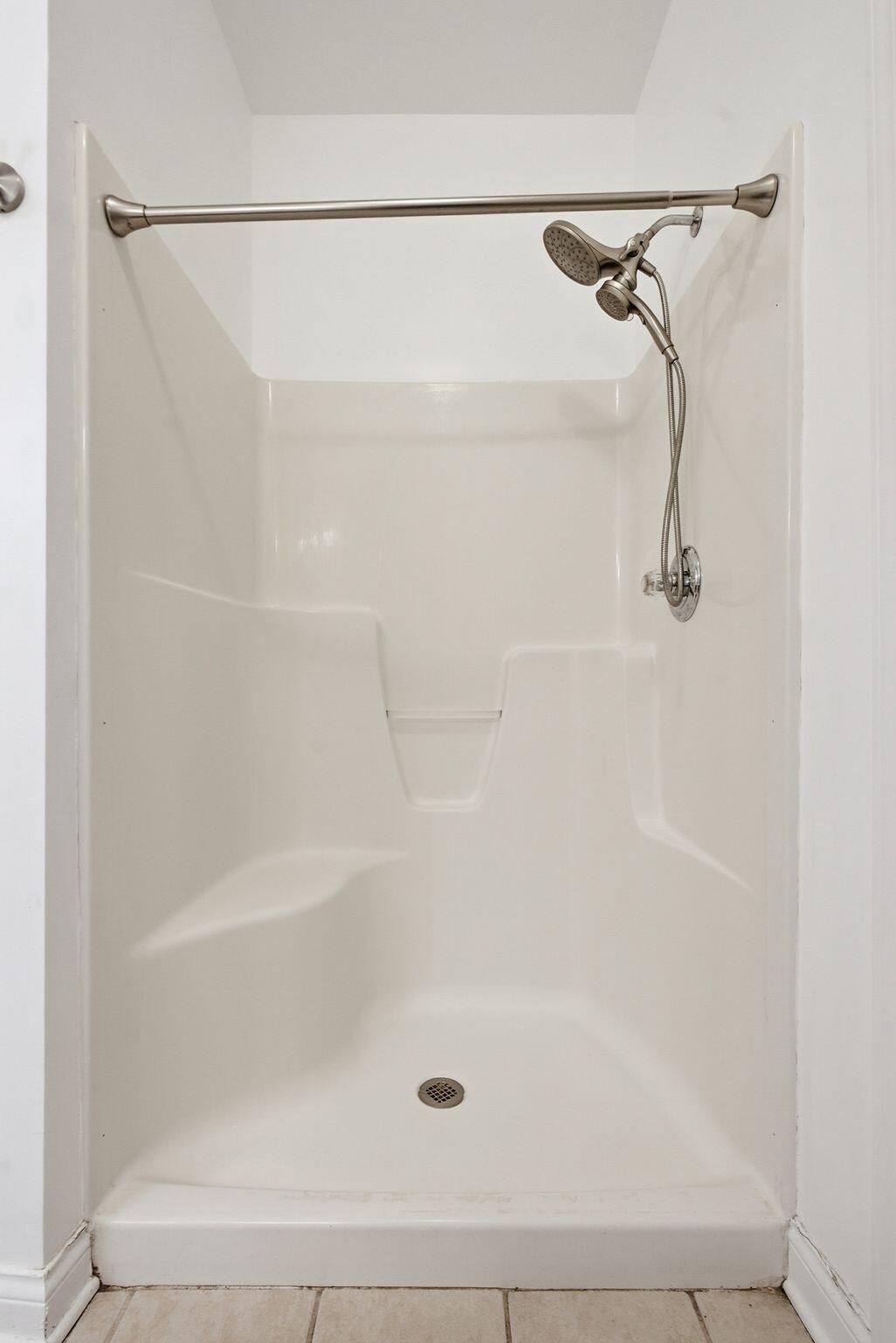 2784 Red Leaf Drive Property Photo 33