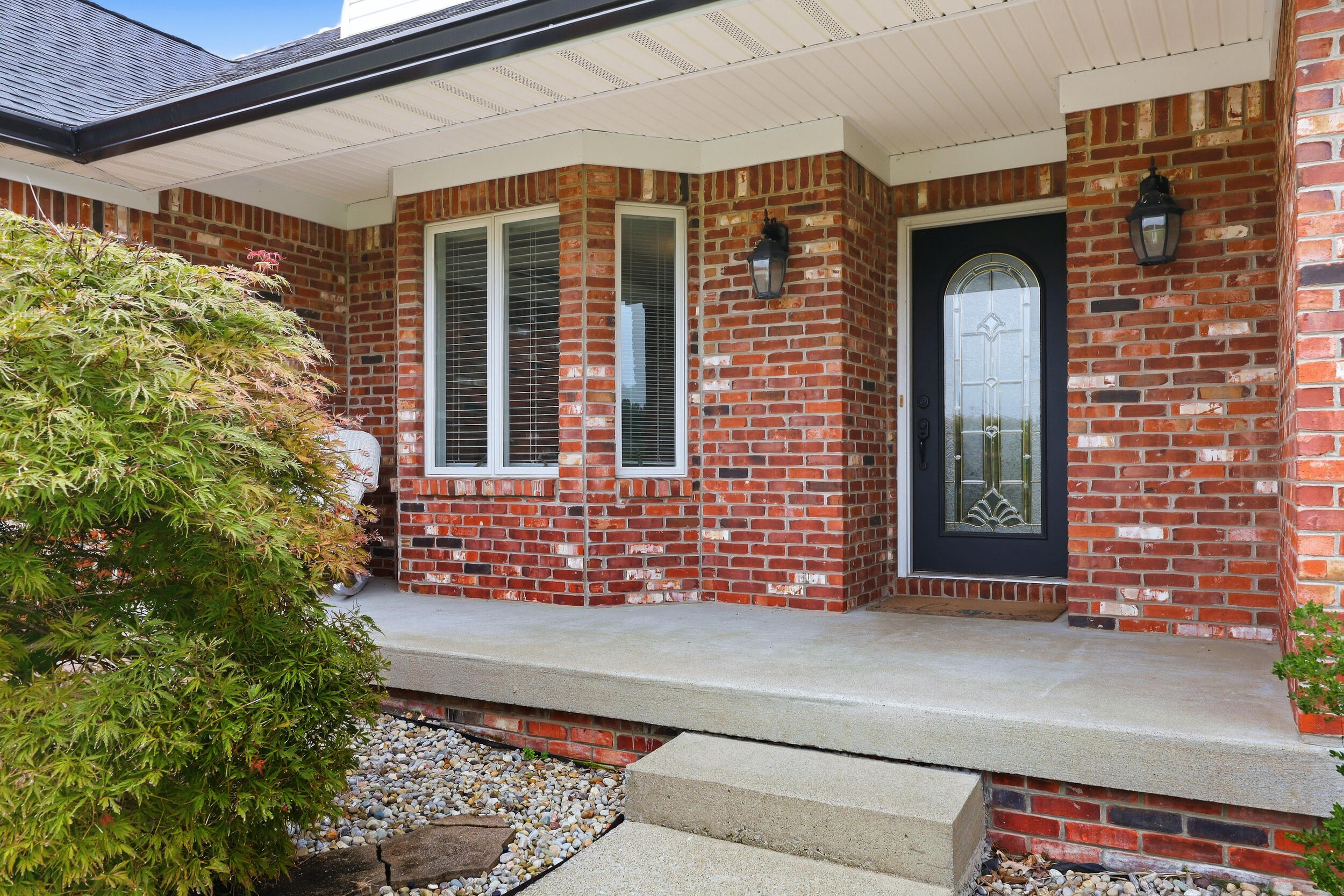 220 Sylvan Way Property Photo 5