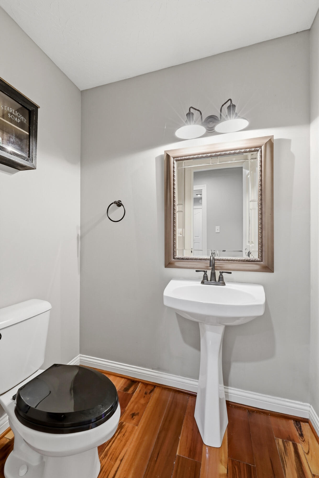 220 Sylvan Way Property Photo 19
