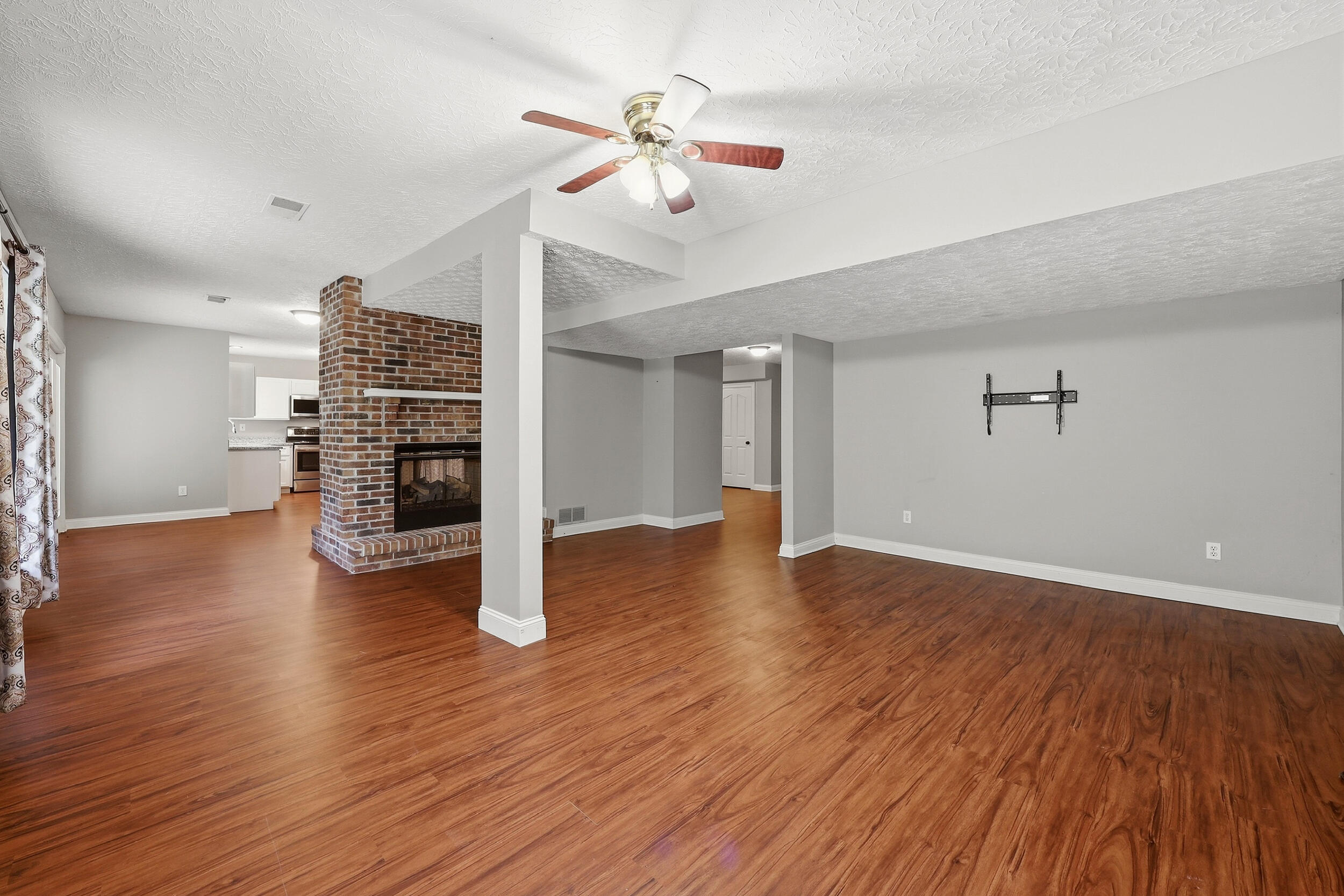220 Sylvan Way Property Photo 40