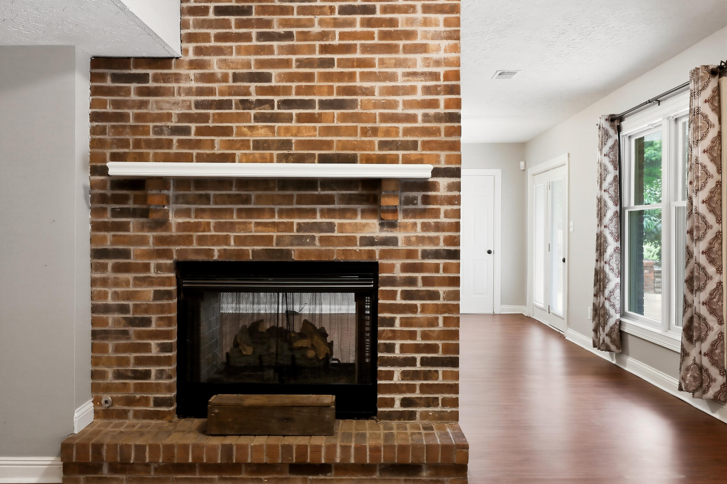 220 Sylvan Way Property Photo 42