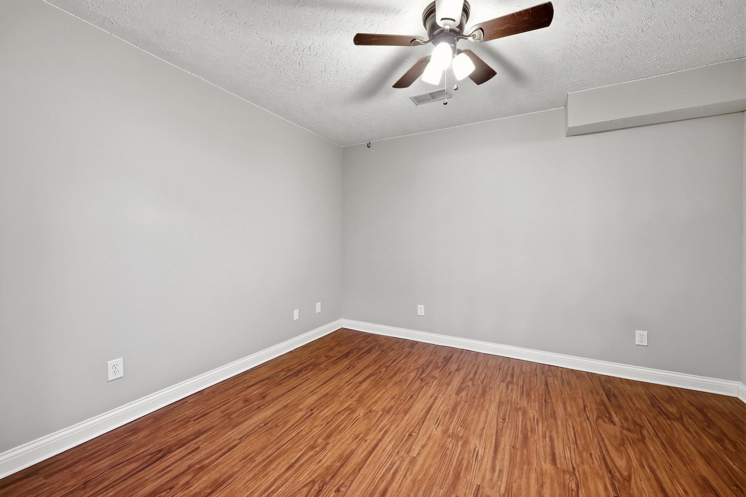 220 Sylvan Way Property Photo 44