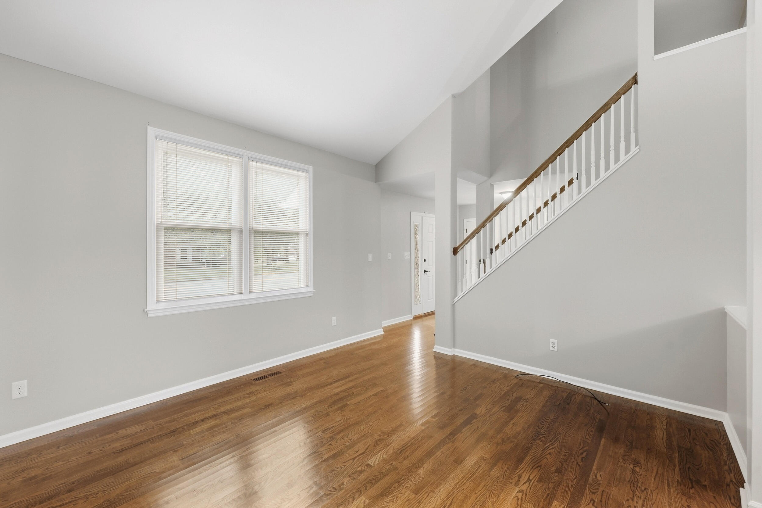 1076 Autumn Ridge Drive Property Photo 6