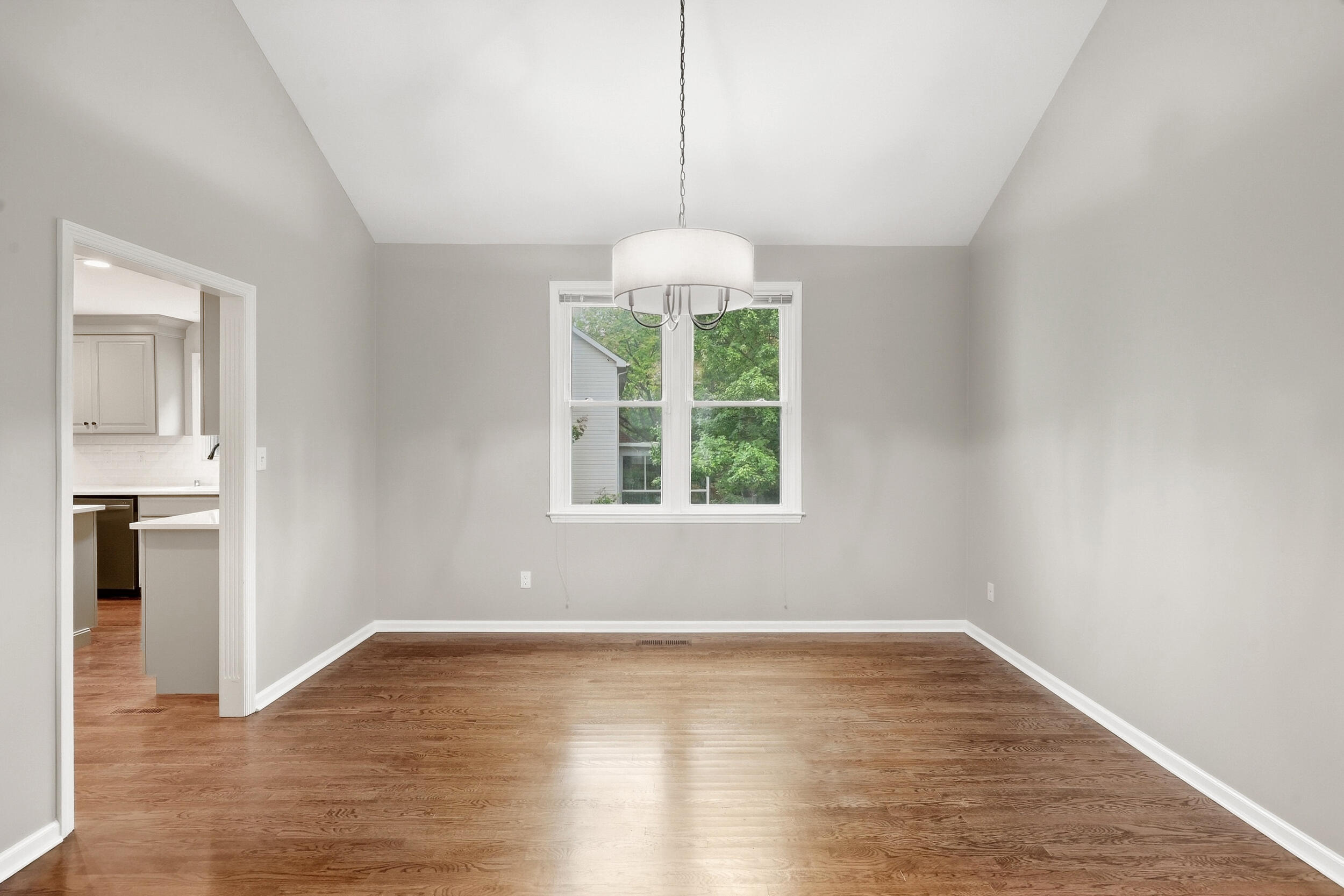 1076 Autumn Ridge Drive Property Photo 7