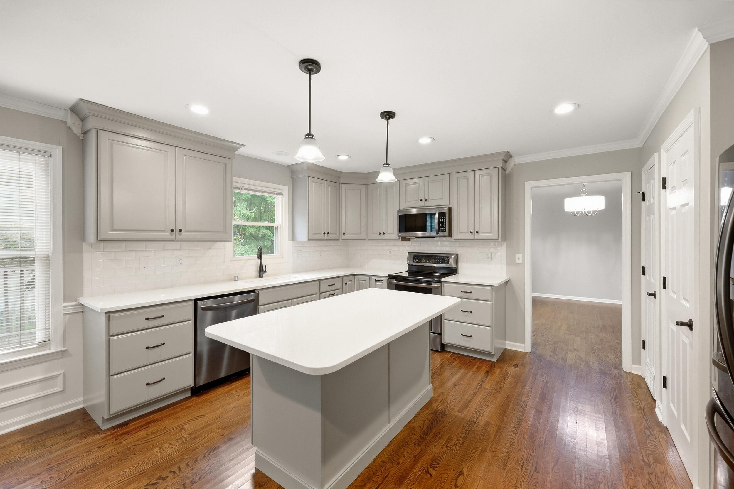 1076 Autumn Ridge Drive Property Photo 10