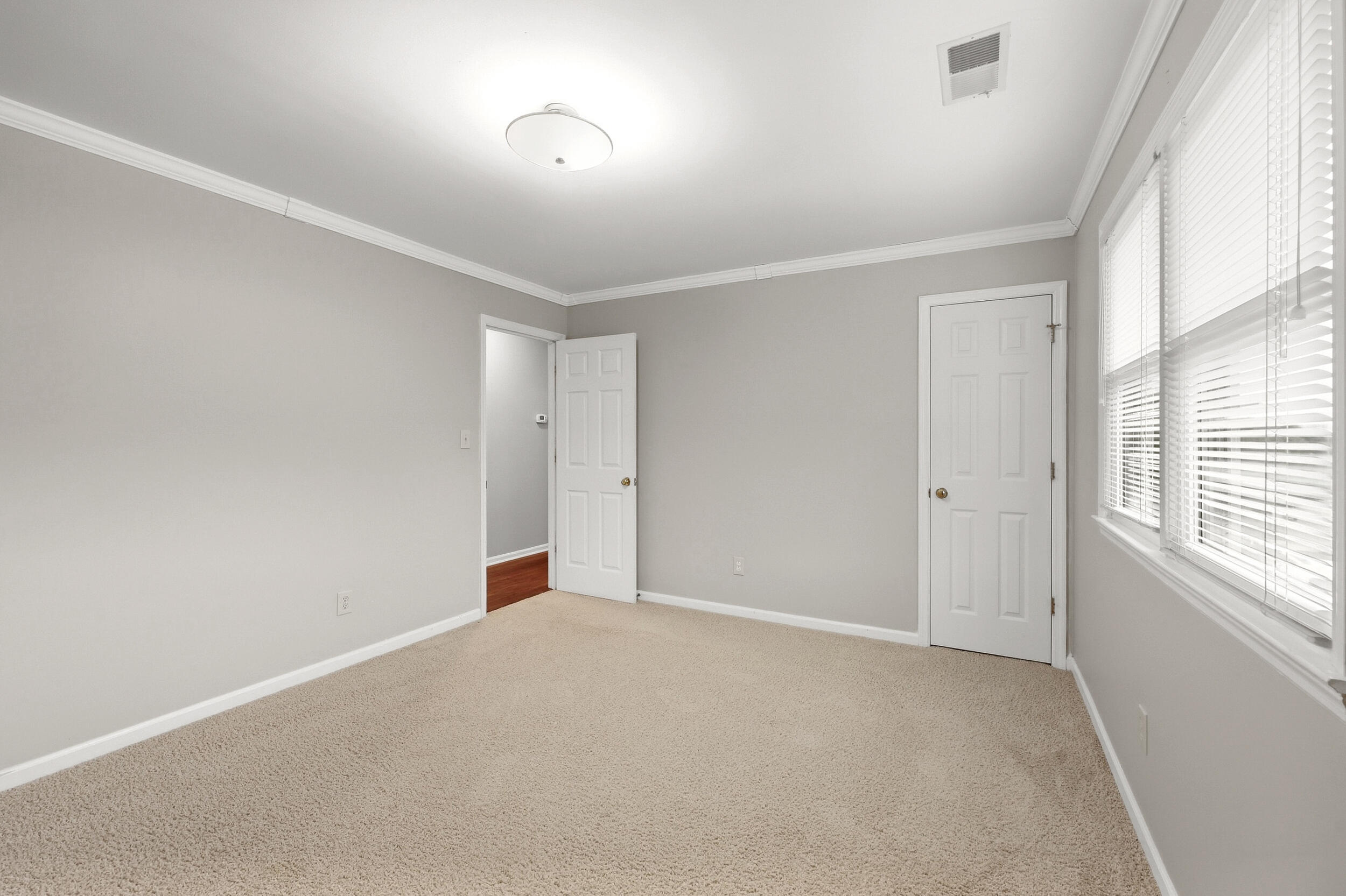 1076 Autumn Ridge Drive Property Photo 27