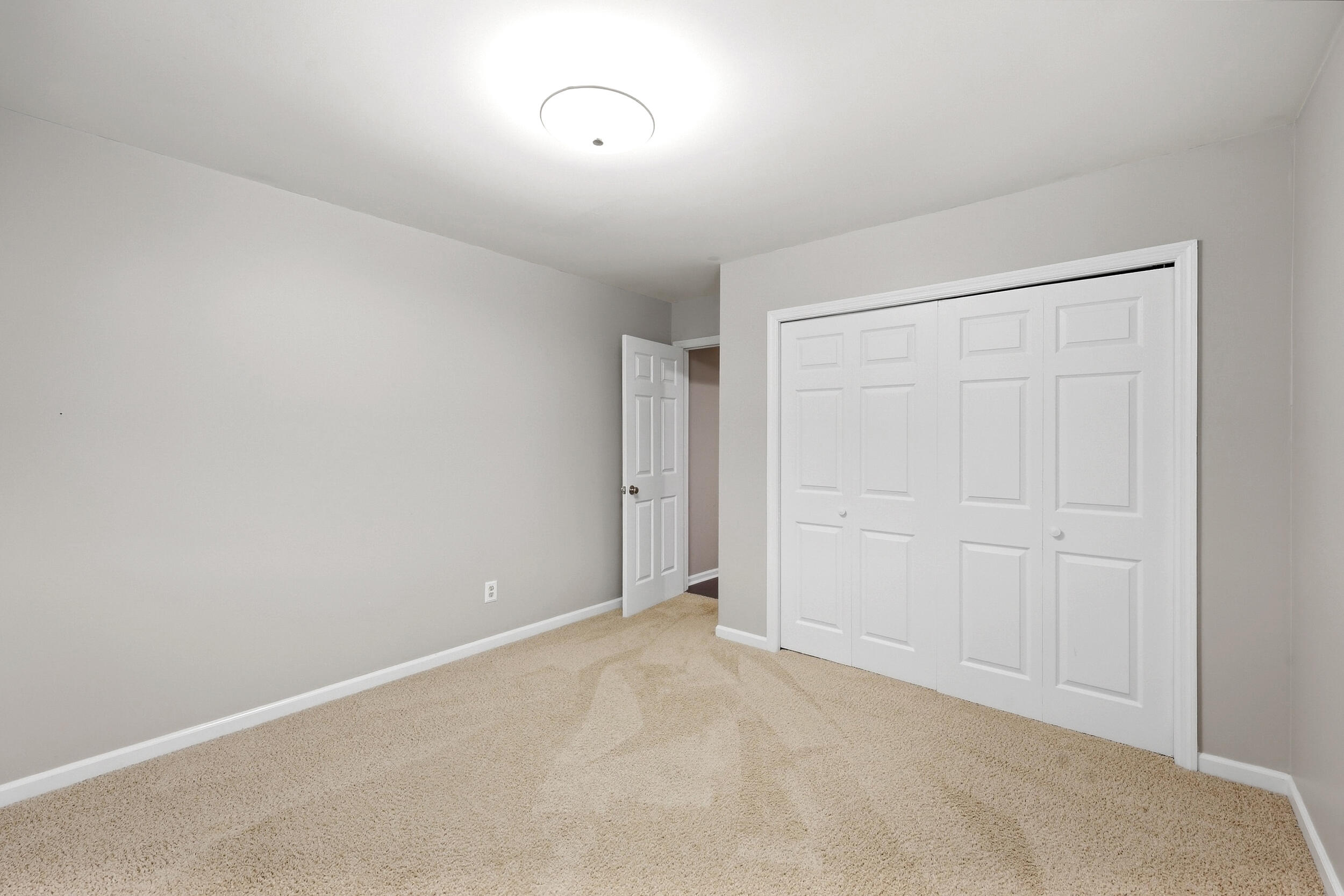 1076 Autumn Ridge Drive Property Photo 30