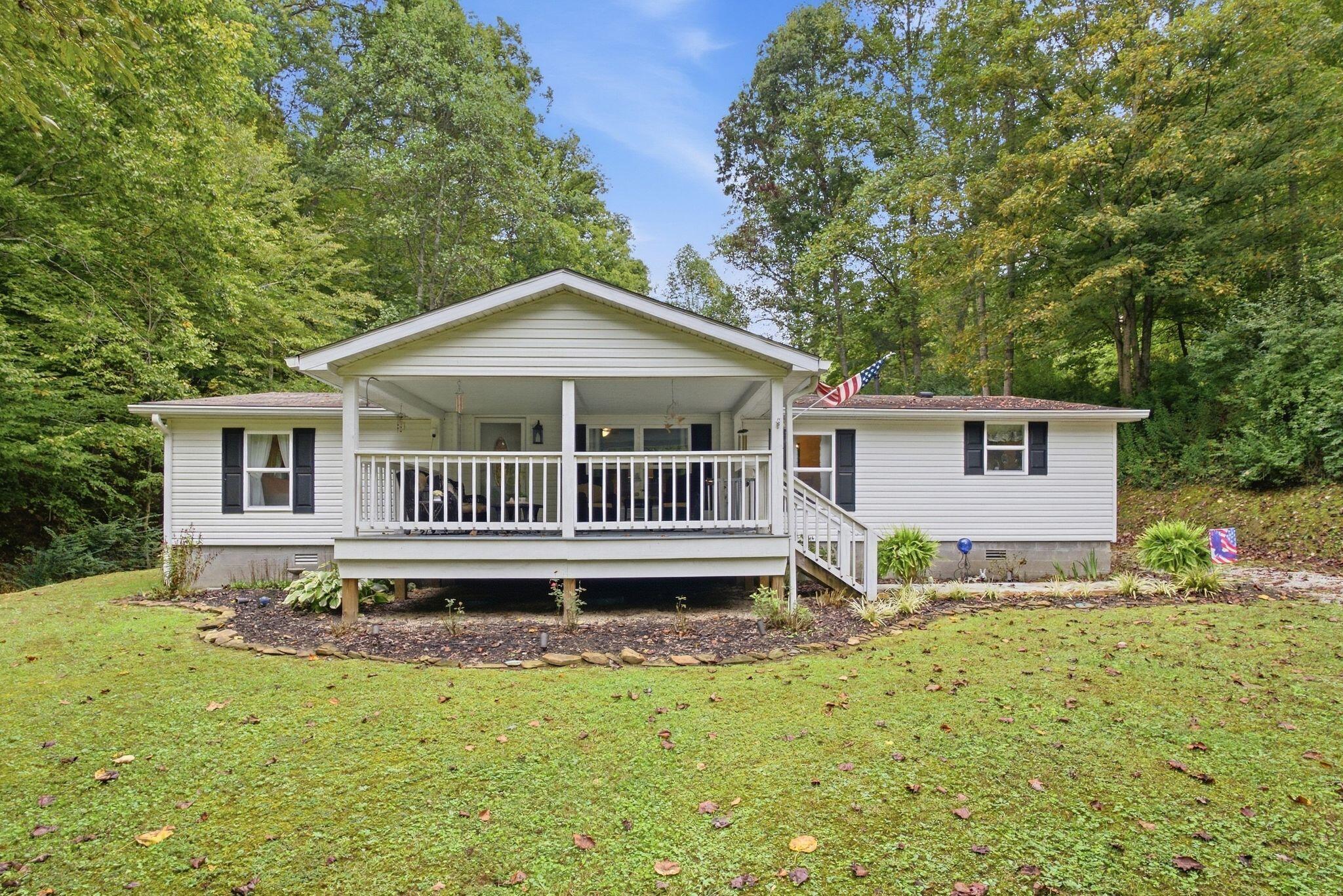5564 Right Fork Of Maces Creek Road Property Photo 2