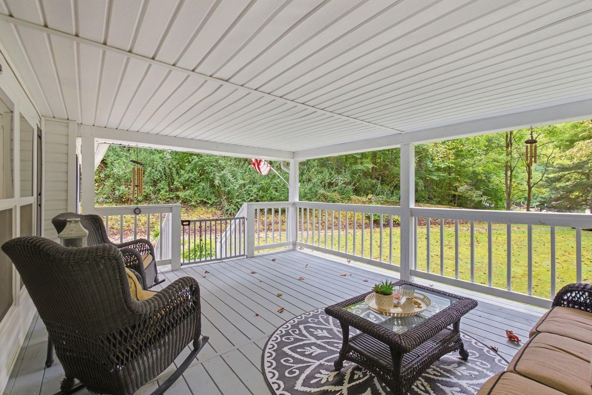 5564 Right Fork Of Maces Creek Road Property Photo 6