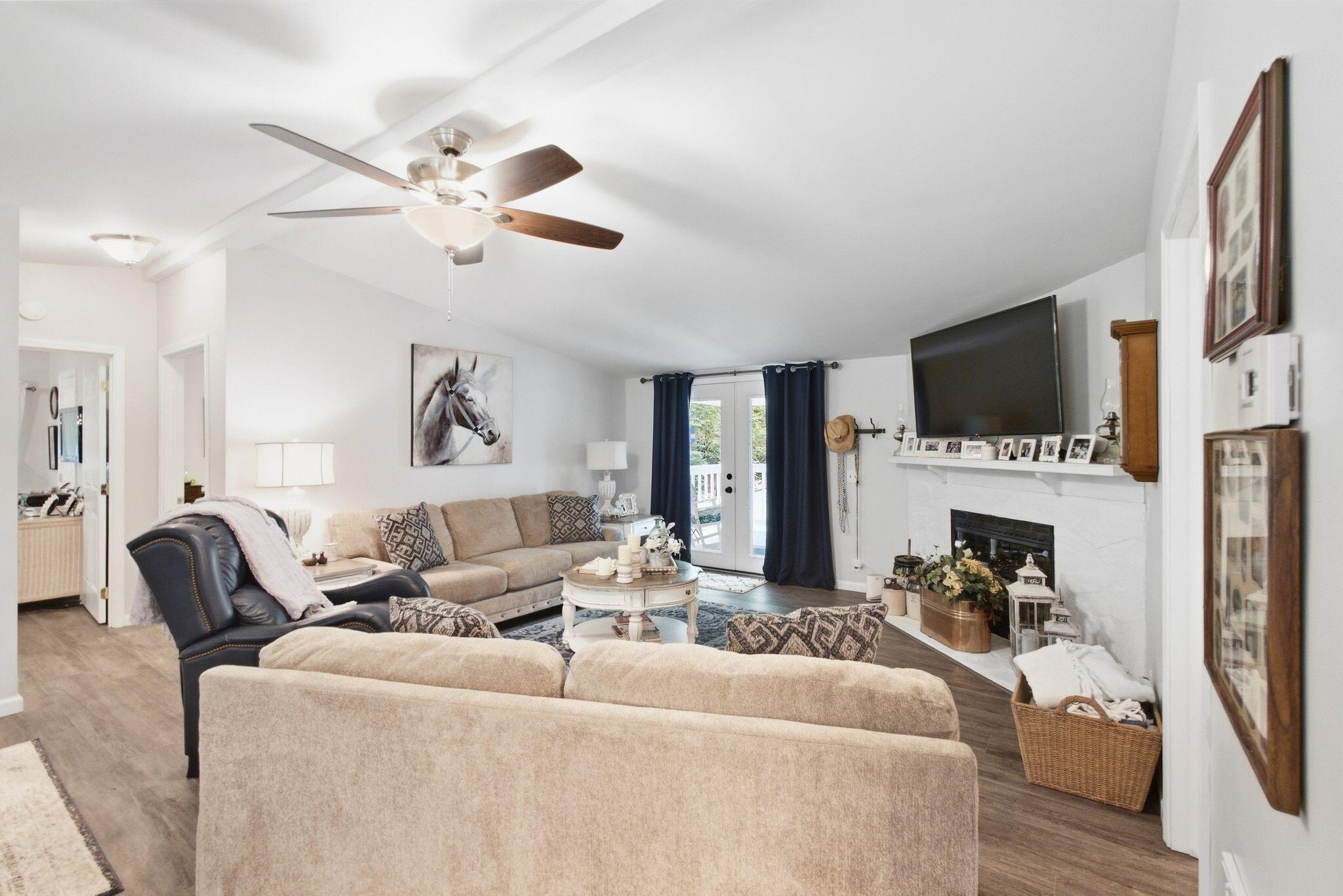 5564 Right Fork Of Maces Creek Road Property Photo 10
