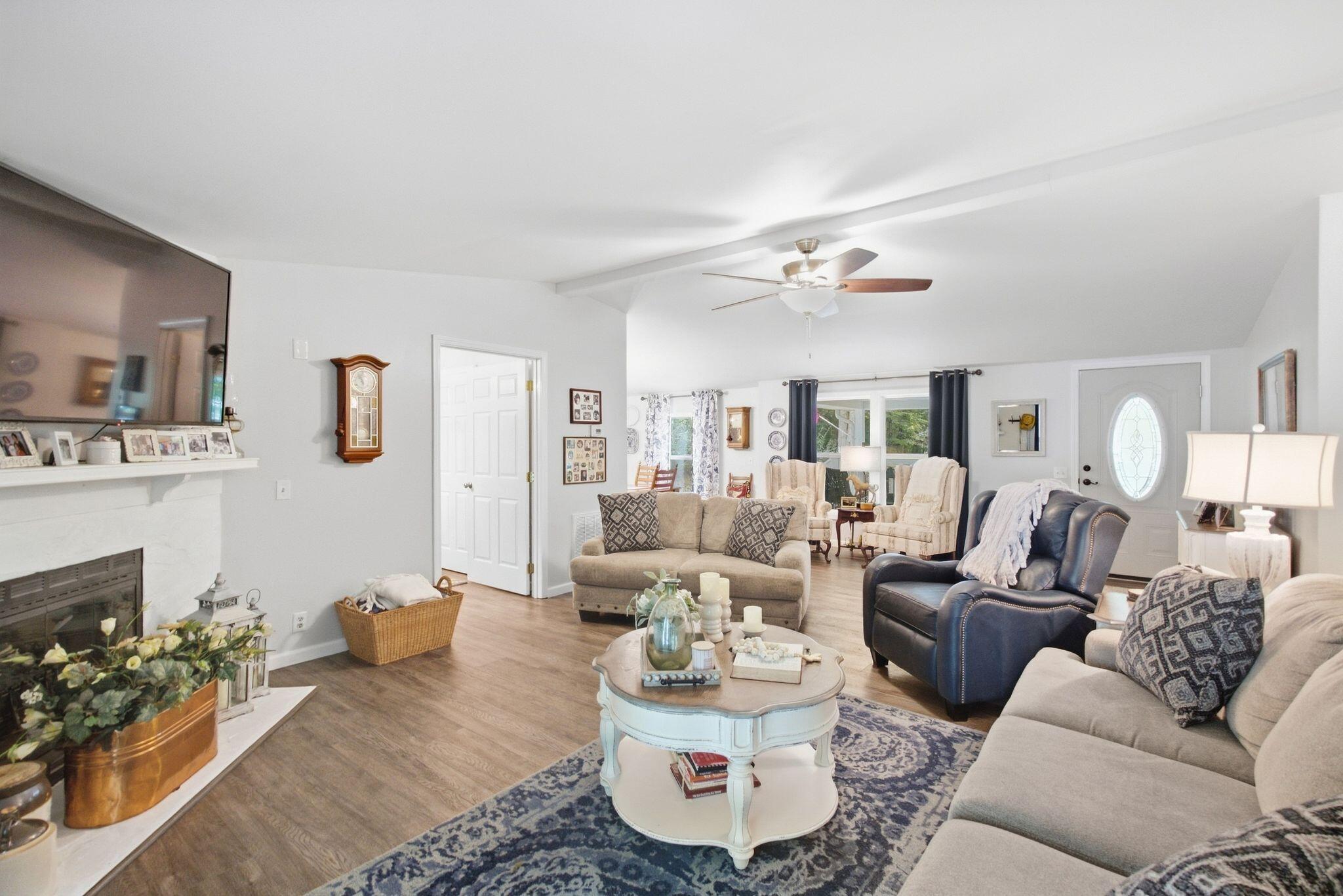 5564 Right Fork Of Maces Creek Road Property Photo 11