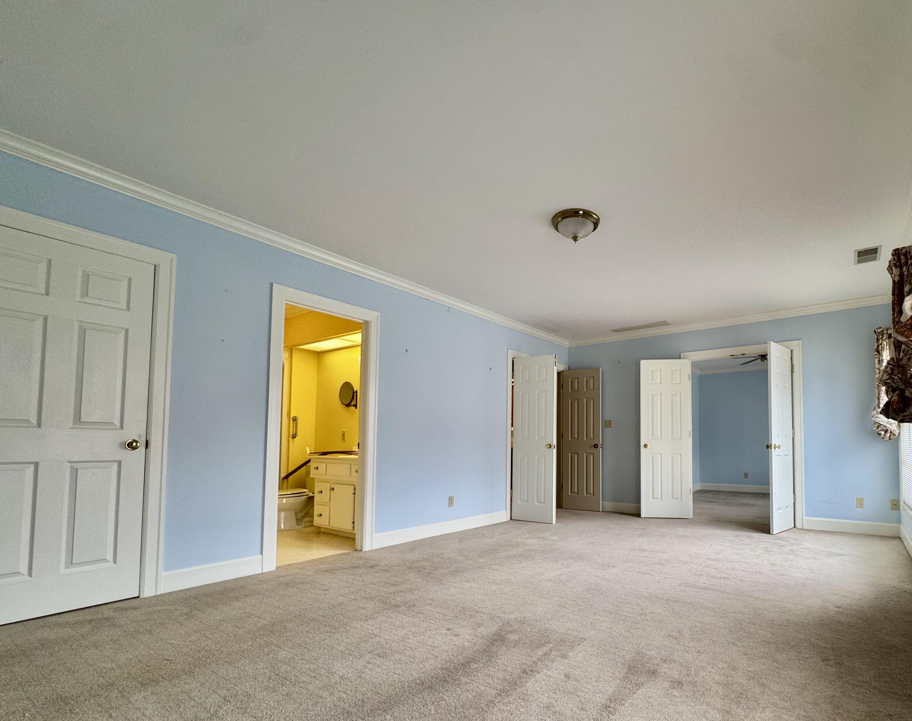 16b Charleston Greene Property Photo 13
