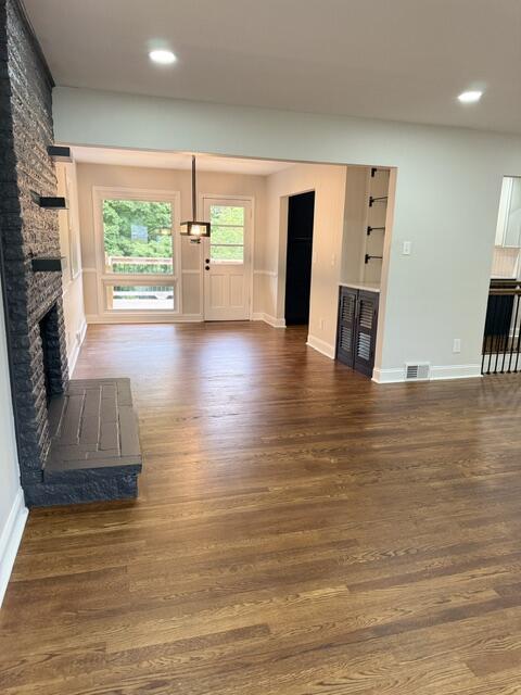 917 Holly Springs Drive Property Photo 6