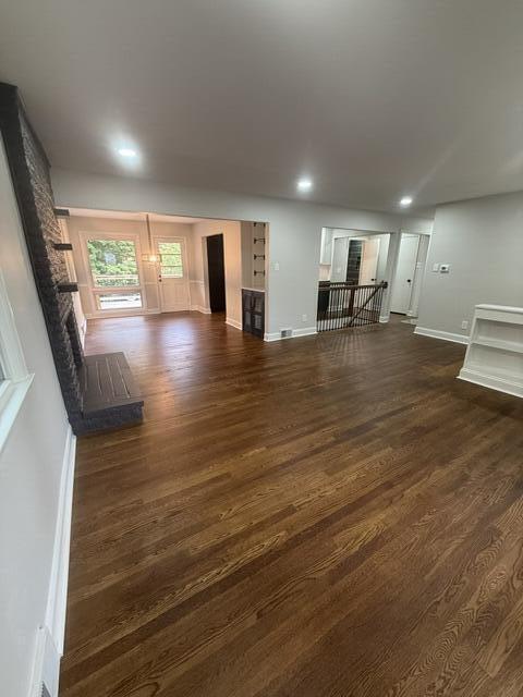 917 Holly Springs Drive Property Photo 8