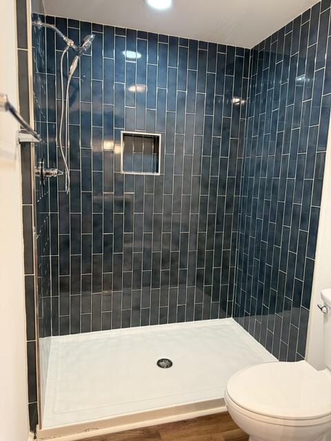 917 Holly Springs Drive Property Photo 24