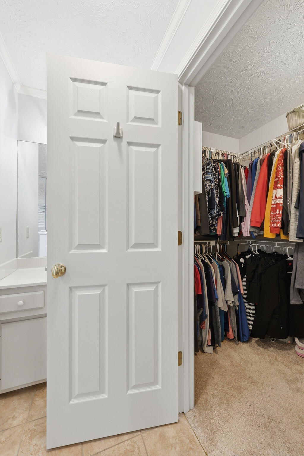 6008 Canonero Way Property Photo 29