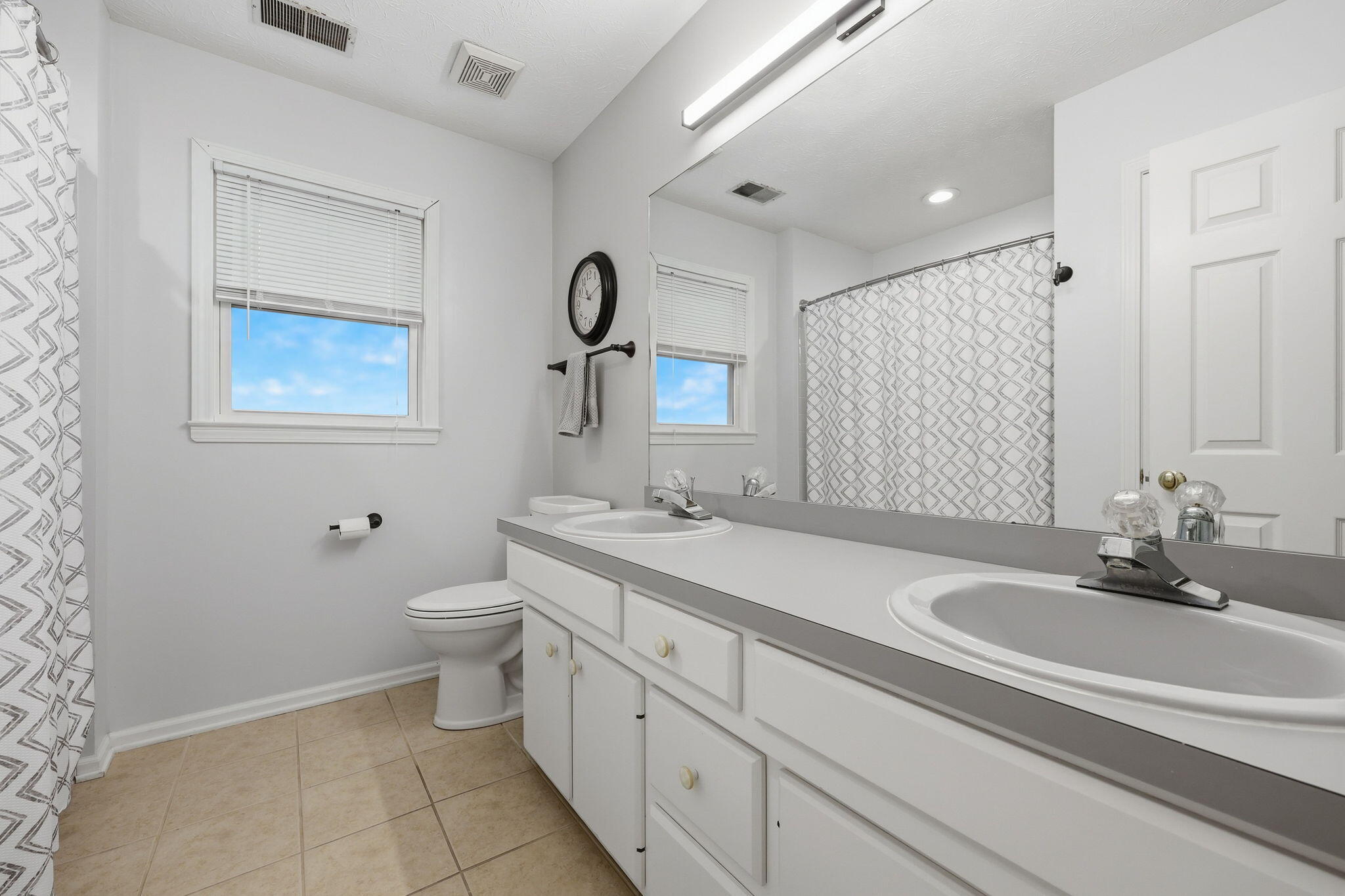6008 Canonero Way Property Photo 32