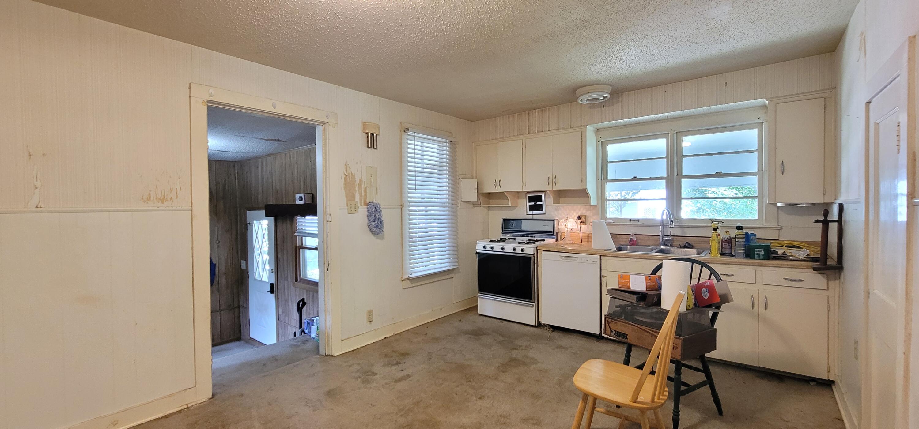 5901 Carr Road Property Photo 23