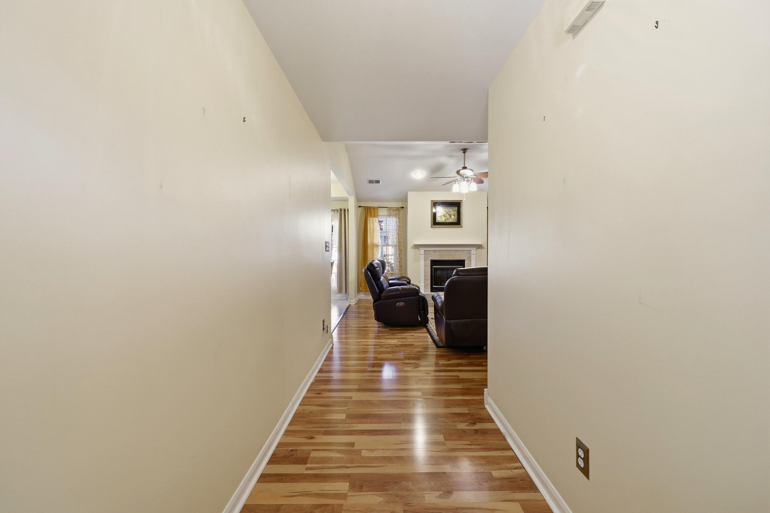 345 Palomino Drive Property Photo 6