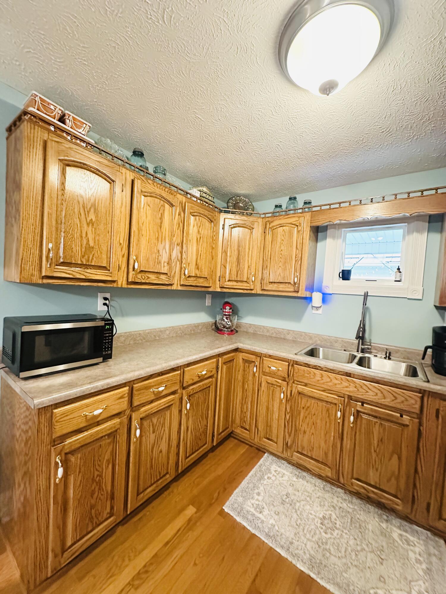 80 Colton Lane Property Photo 27