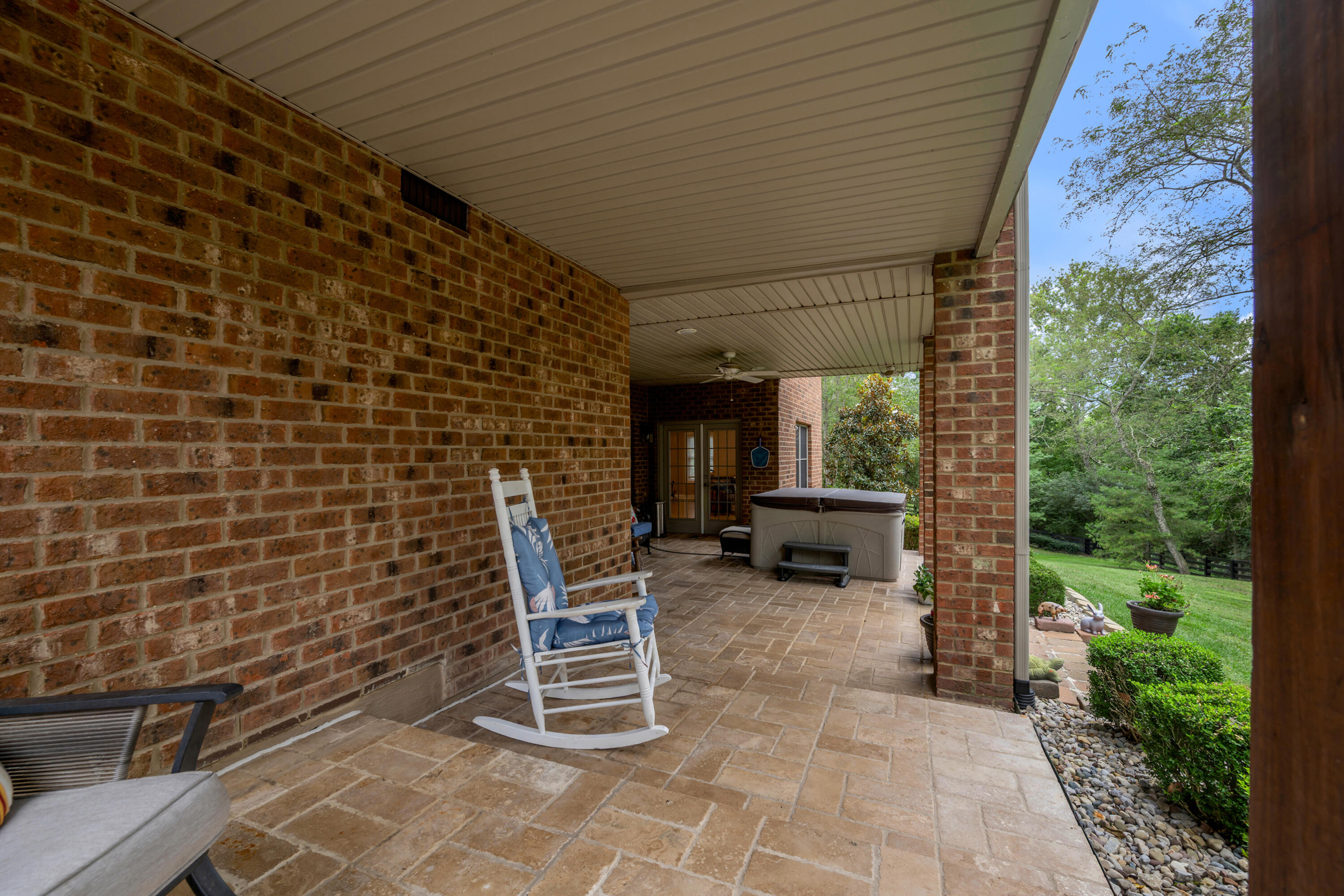 589 Avawam Drive Property Photo 23
