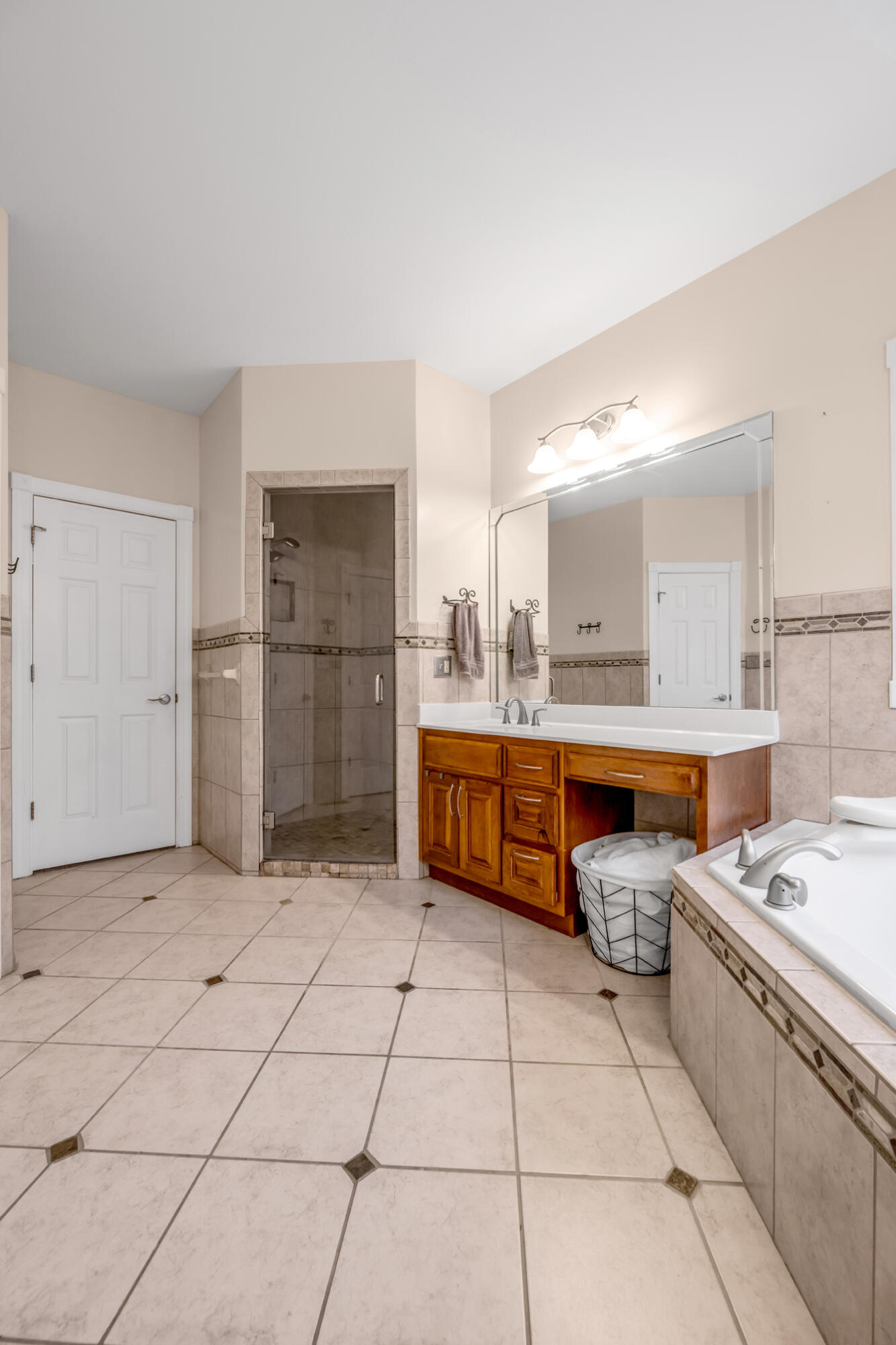 589 Avawam Drive Property Photo 60