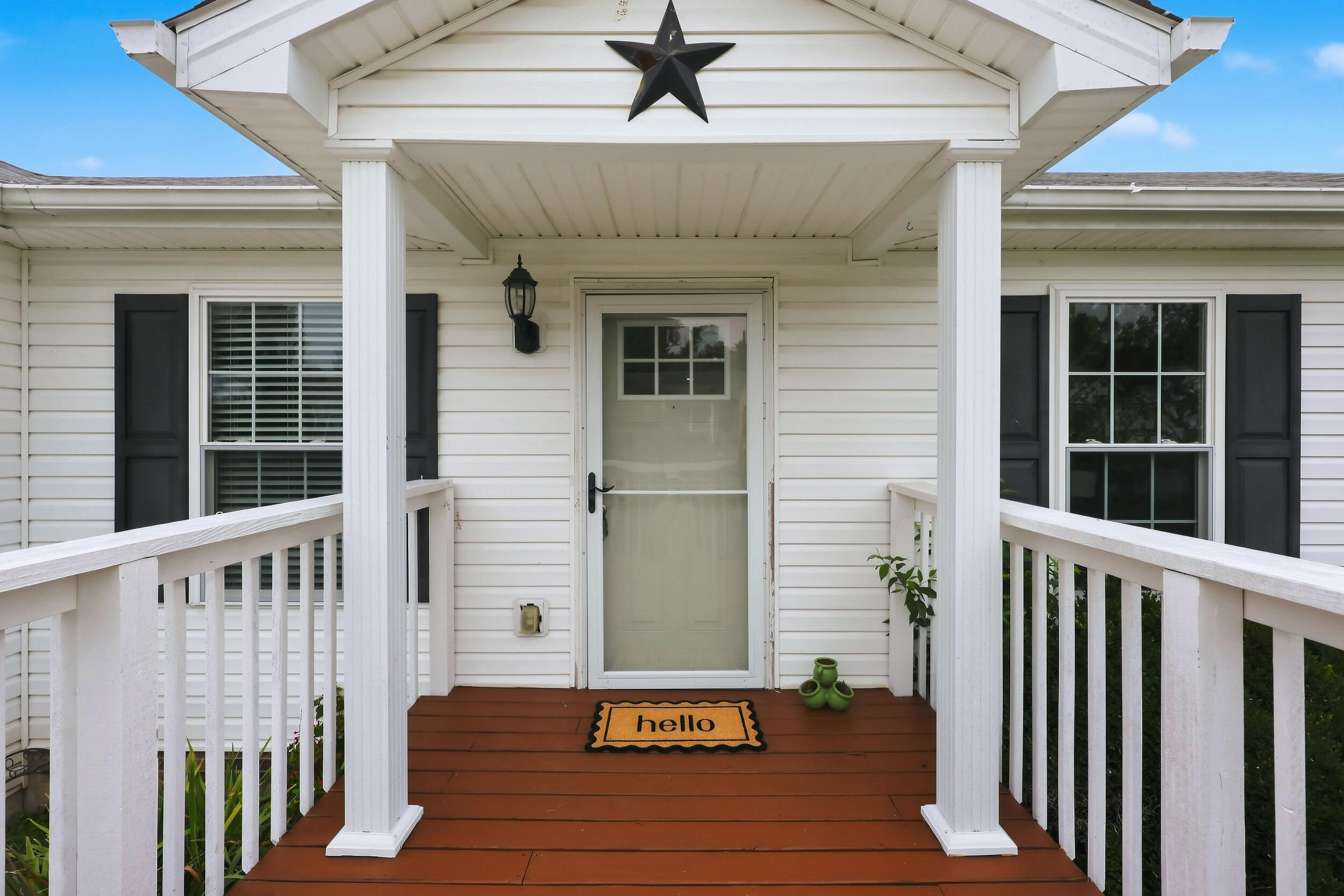 104 Winning Colors Property Photo 2