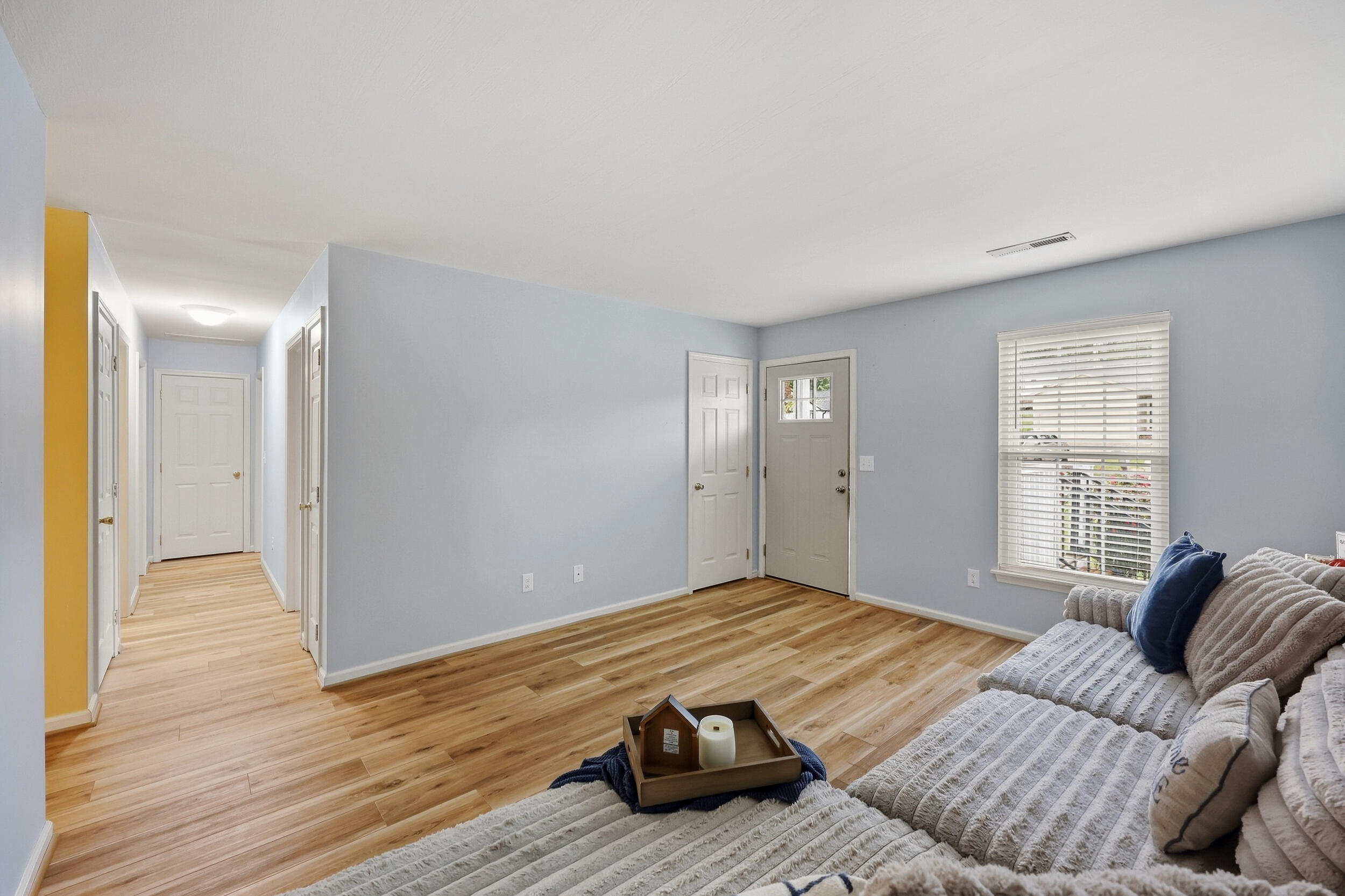 104 Winning Colors Property Photo 5