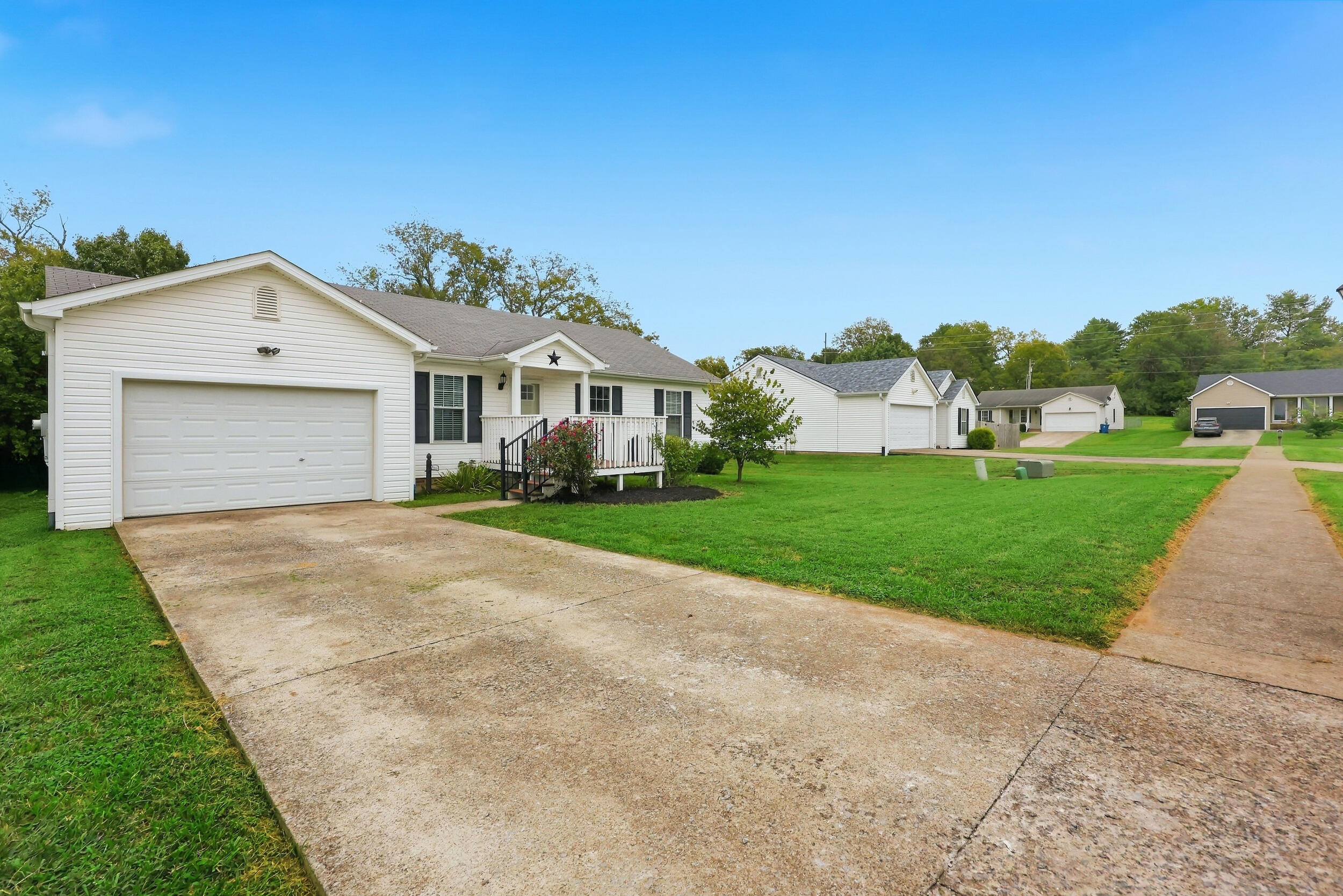 104 Winning Colors Property Photo 25