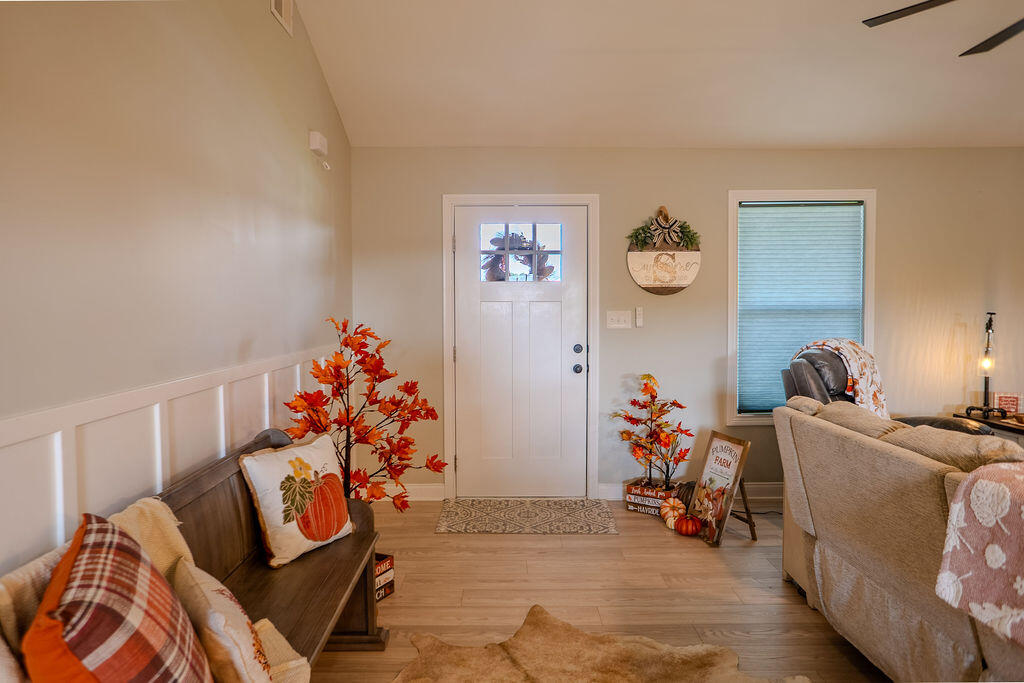 219 Patriot Trail Property Photo 4