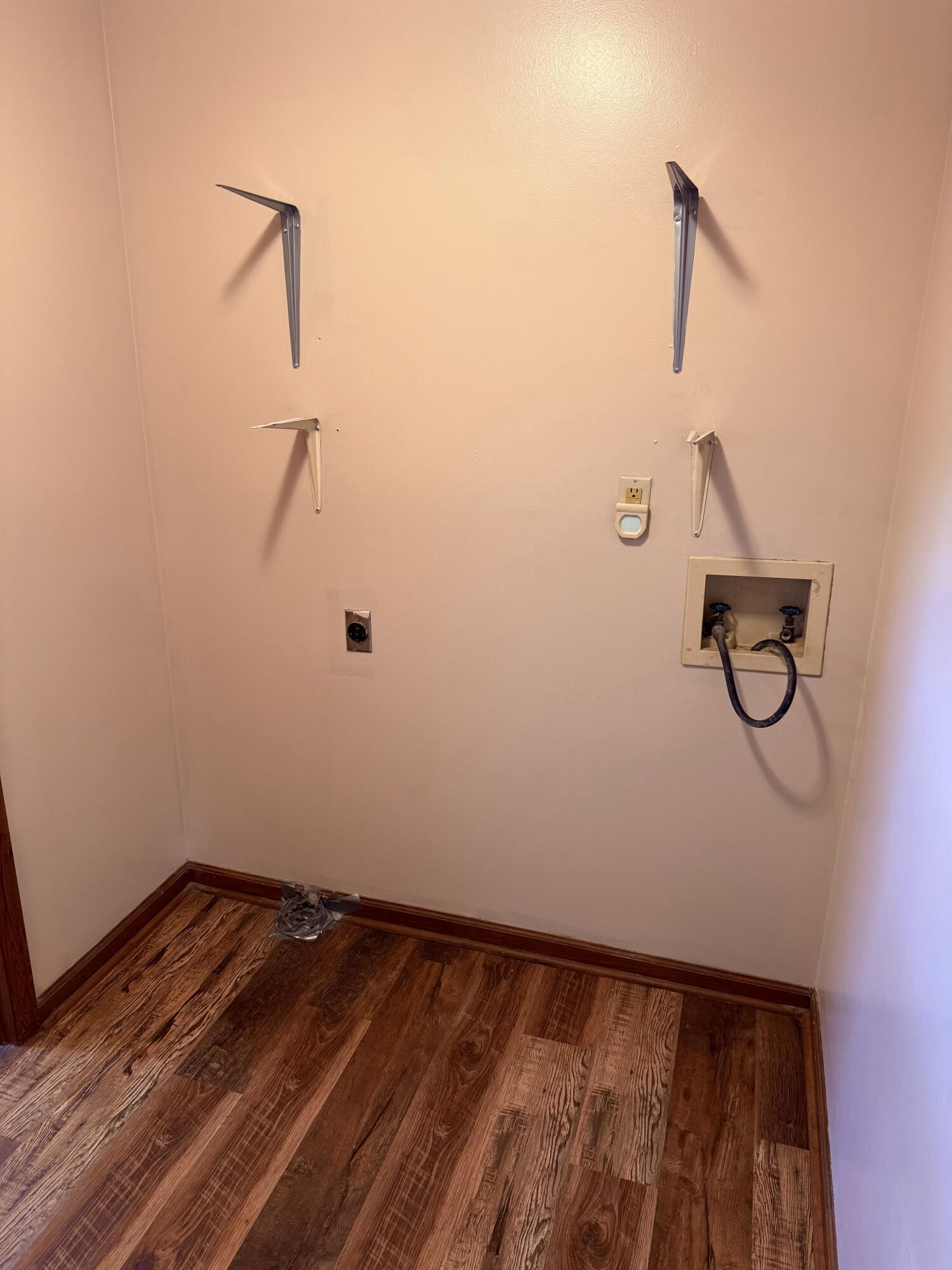 583 Crutcher Pike Property Photo 9