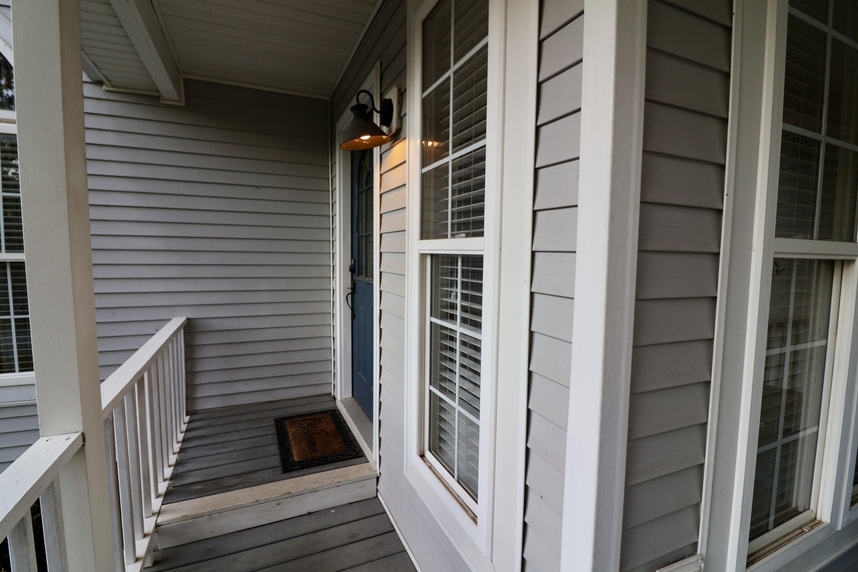 139 Sir Rogers Drive Property Photo 3