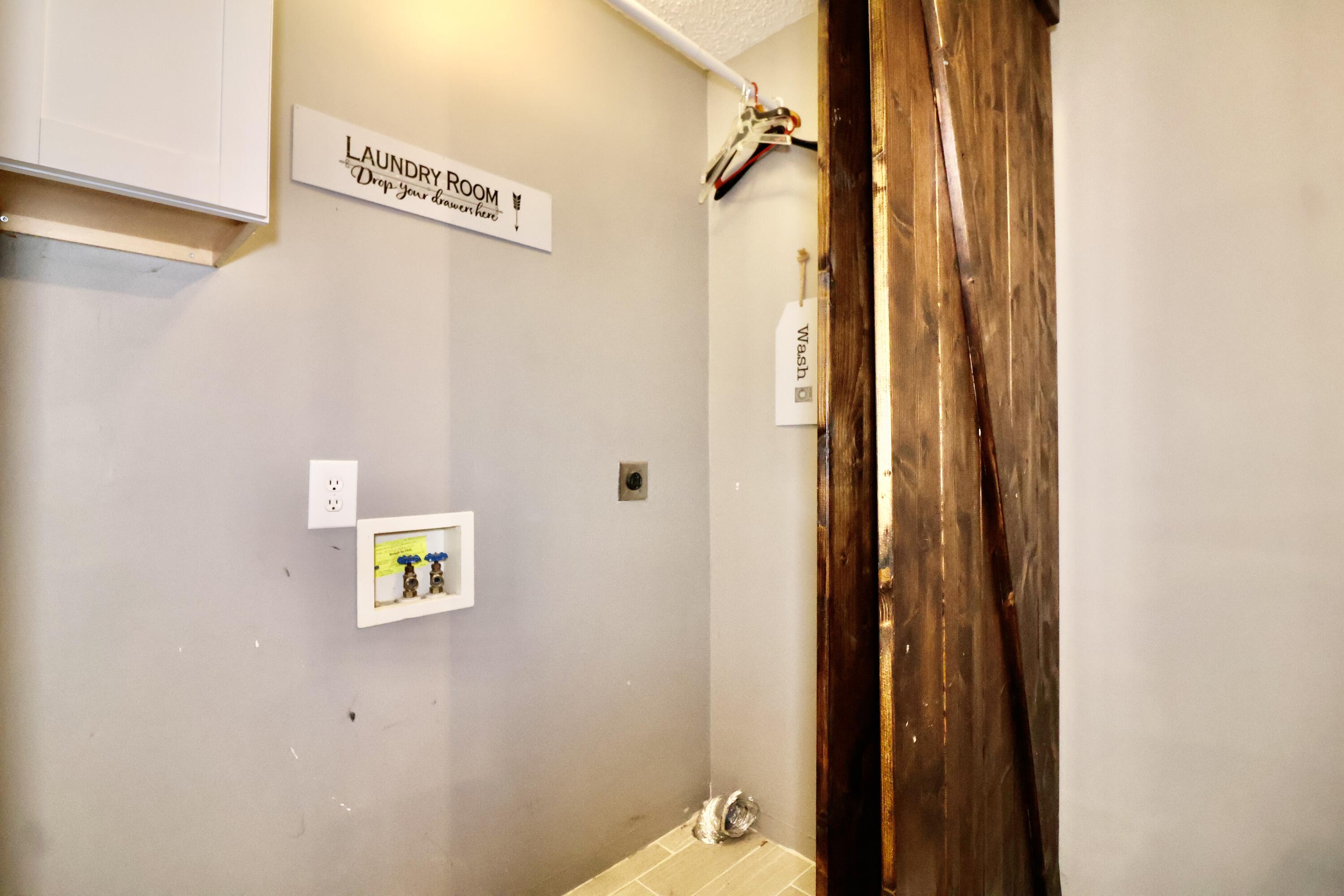 139 Sir Rogers Drive Property Photo 23