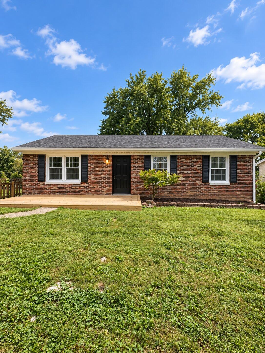 62 Oakland Lane Property Photo 1