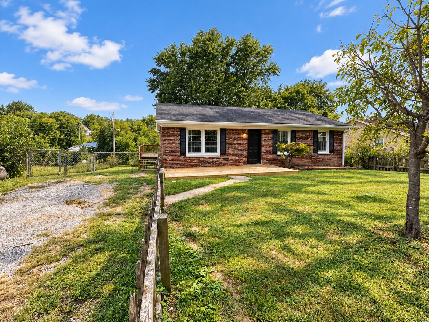 62 Oakland Lane Property Photo 1