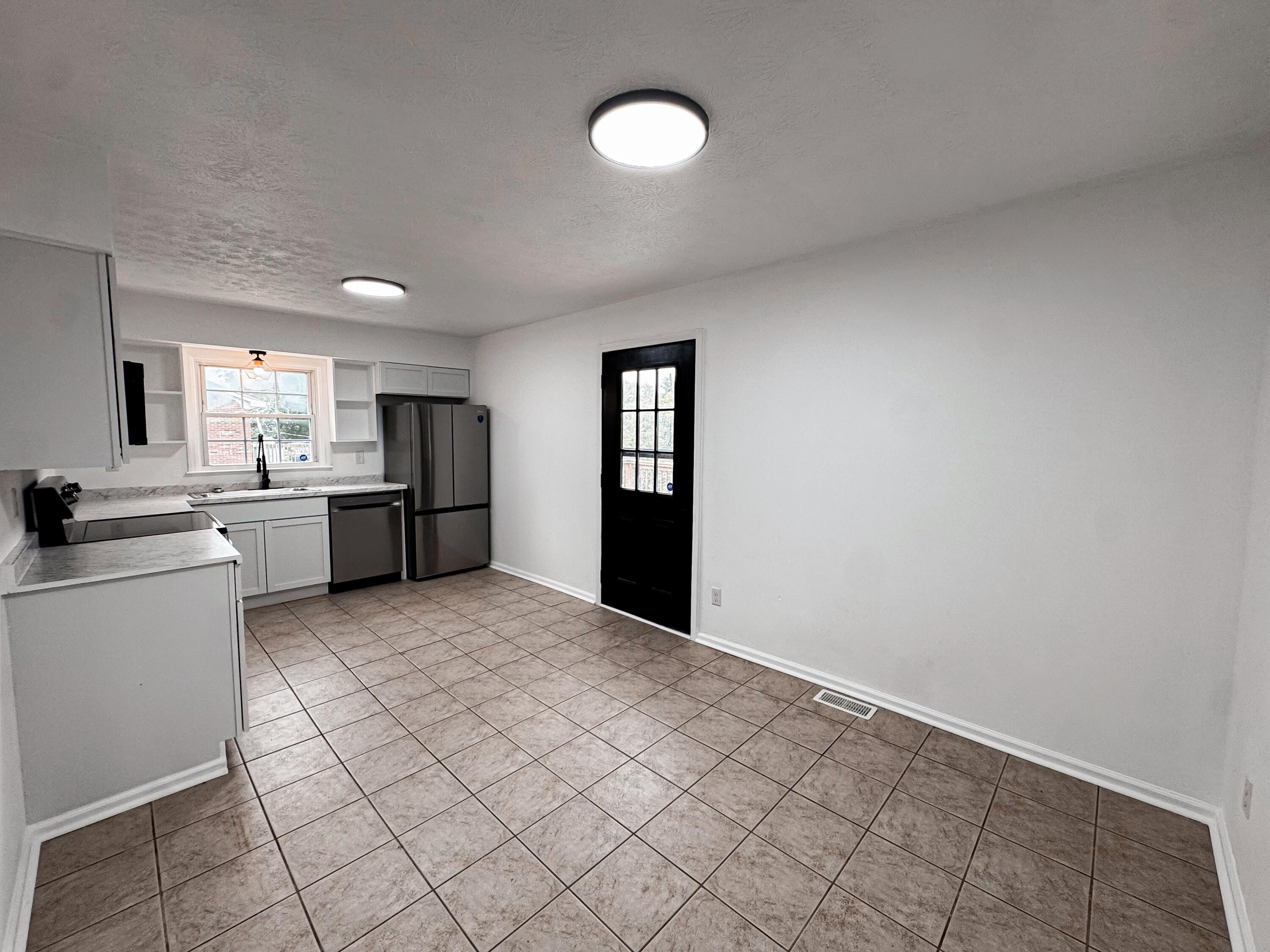 62 Oakland Lane Property Photo 8