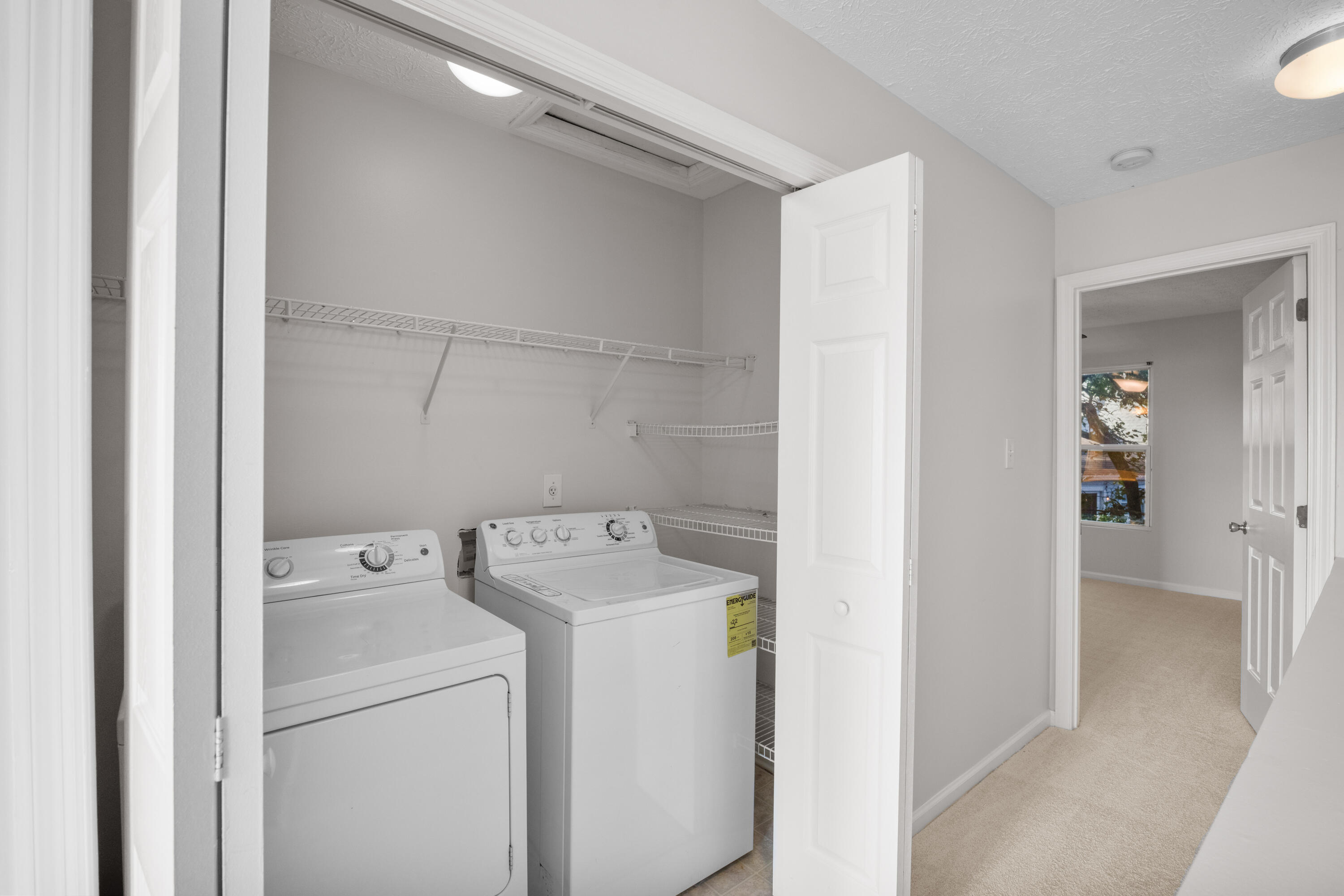 841 W Maxwell Street Property Photo 20