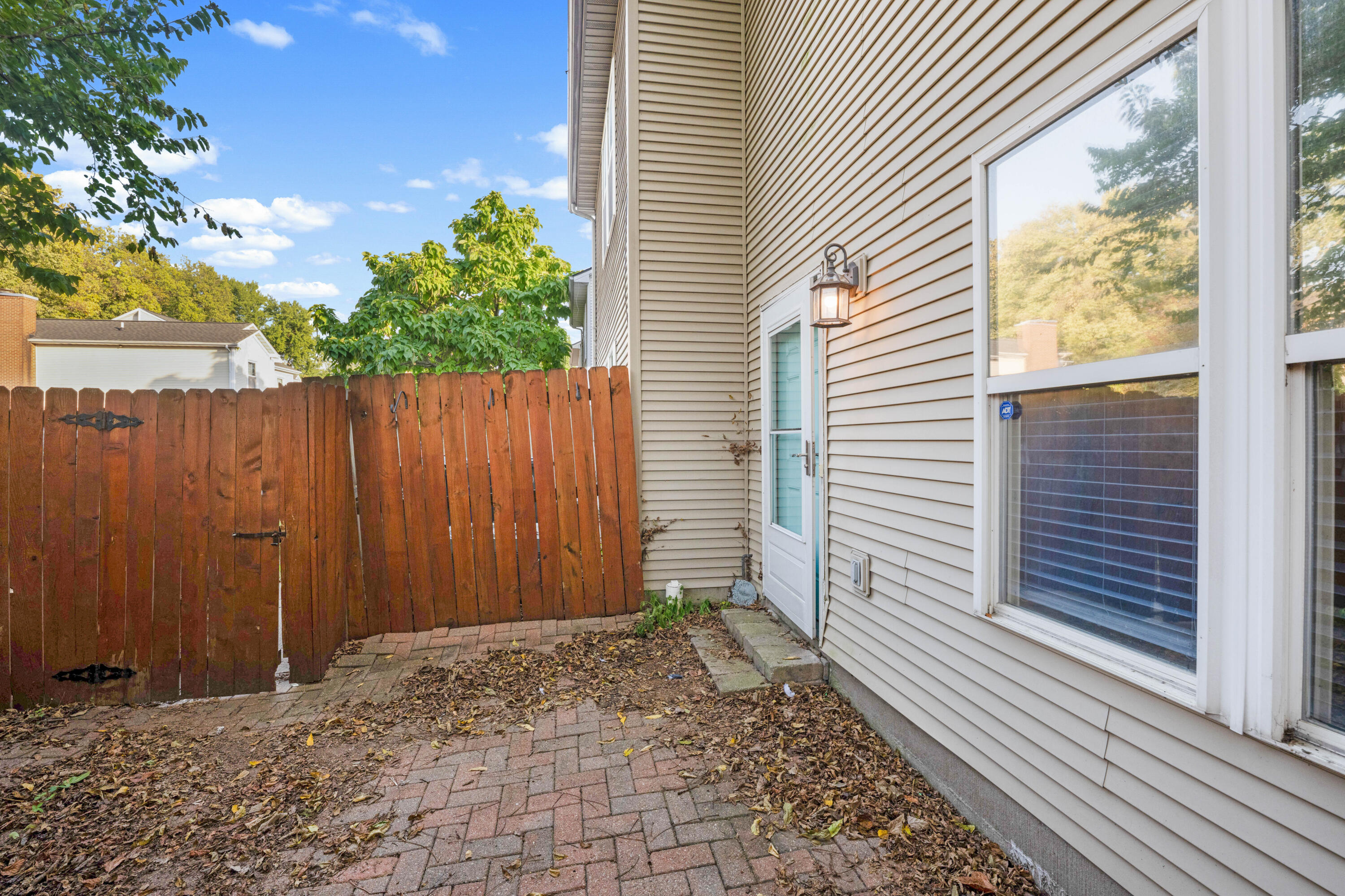 841 W Maxwell Street Property Photo 22