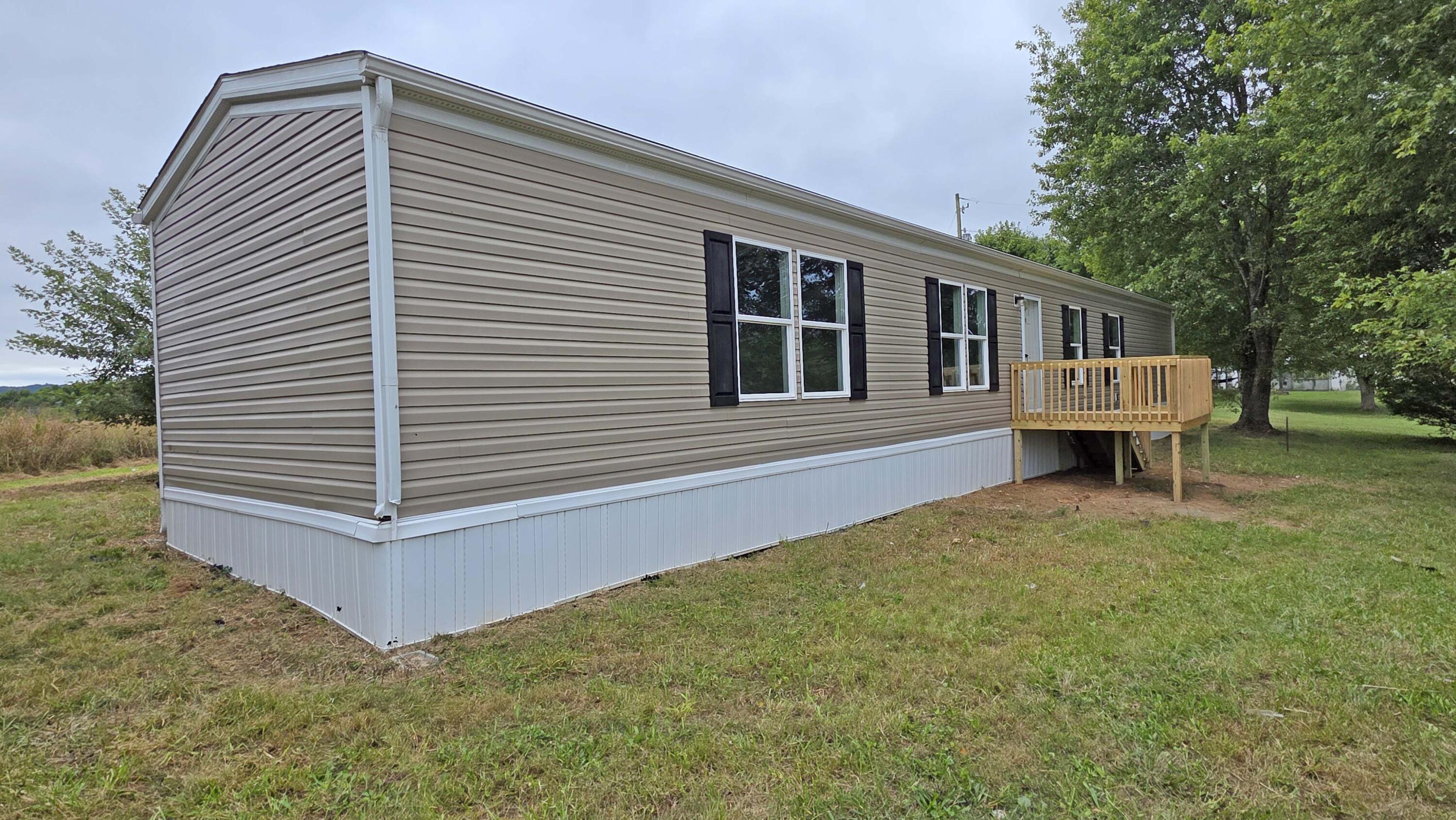 1805 Fogle Road Property Photo 3