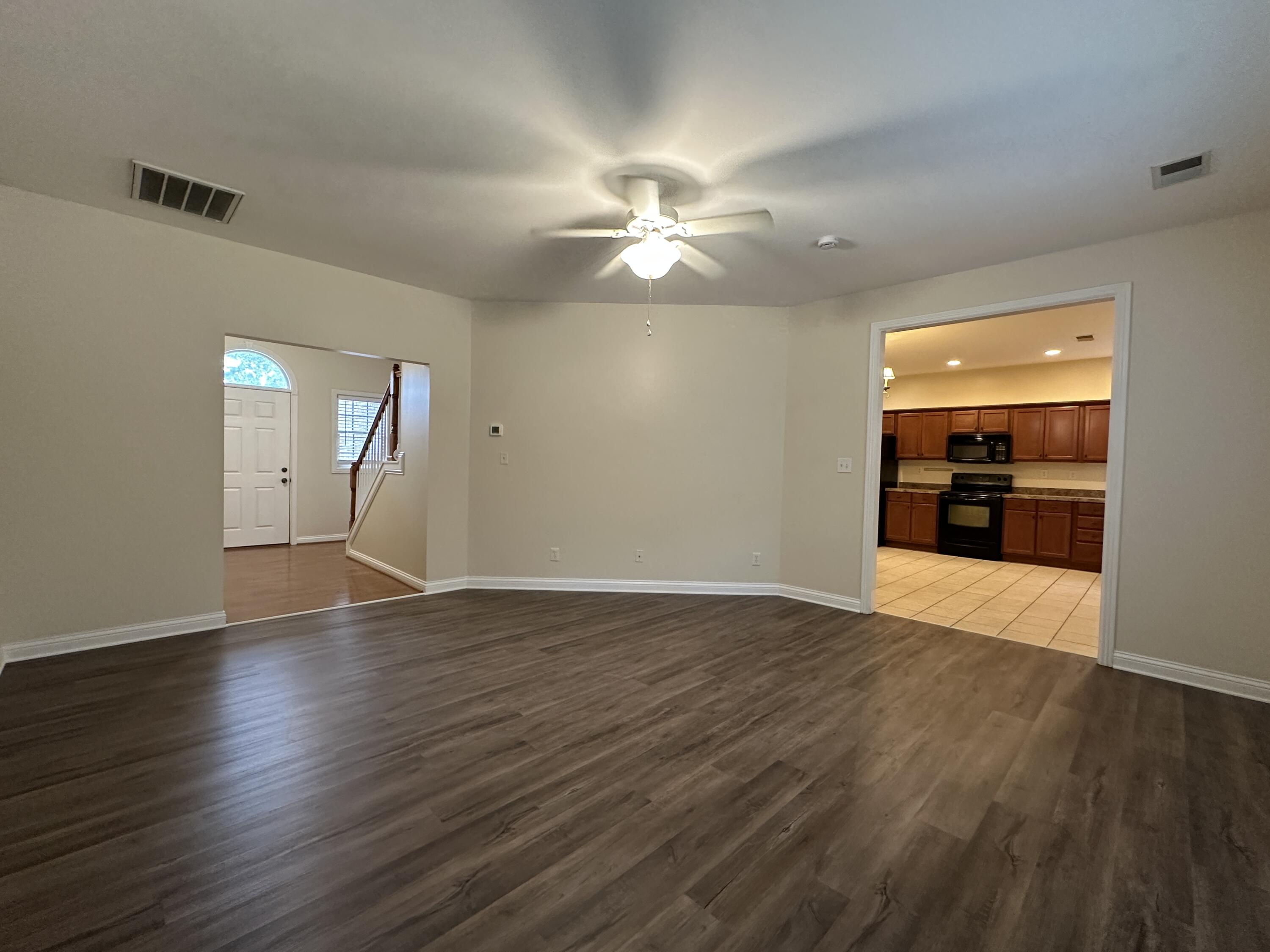 485 Joseph Bryan Way Property Photo 4