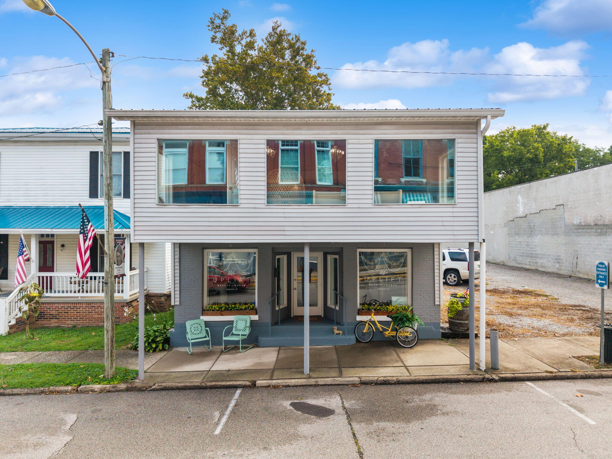 207 Main Street